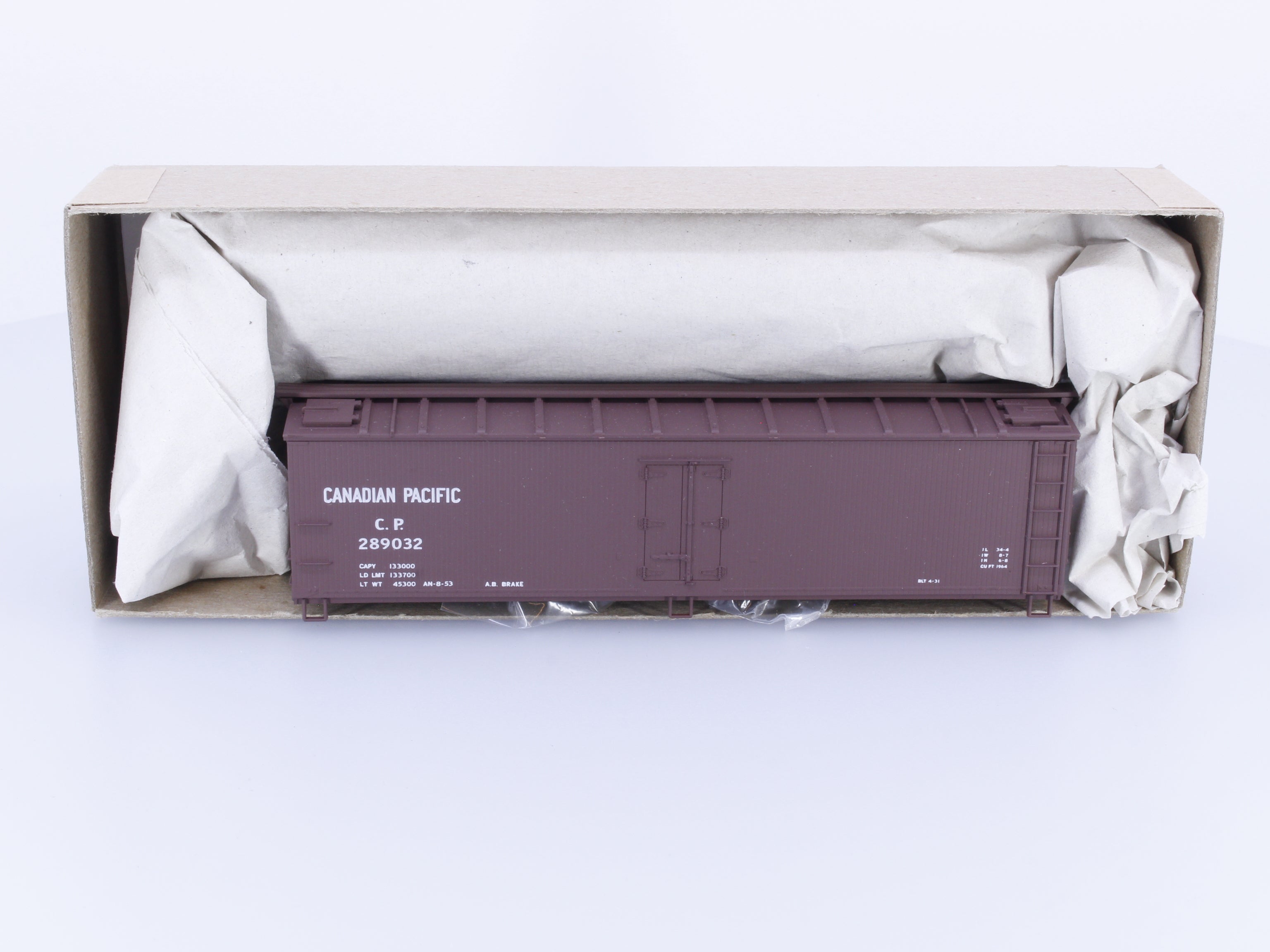 Accurail 4822.1 HO 40' Wood Reefer Kit #3 Canadian Pacific (CP) 289032