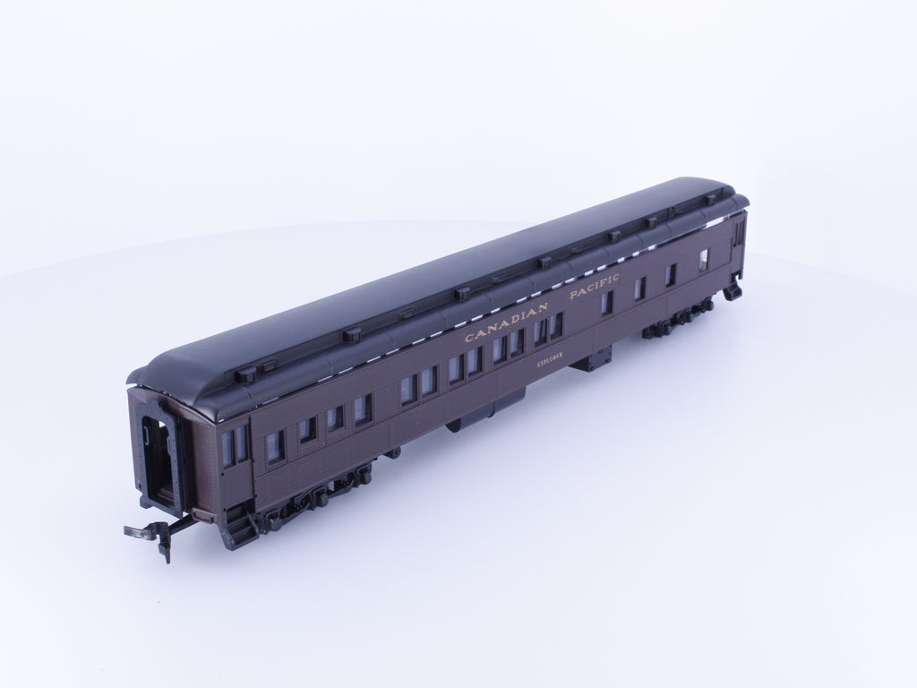IHC 49116 HO 8-1-2 Sleeper Car Canadian Pacific (CP) Explorer