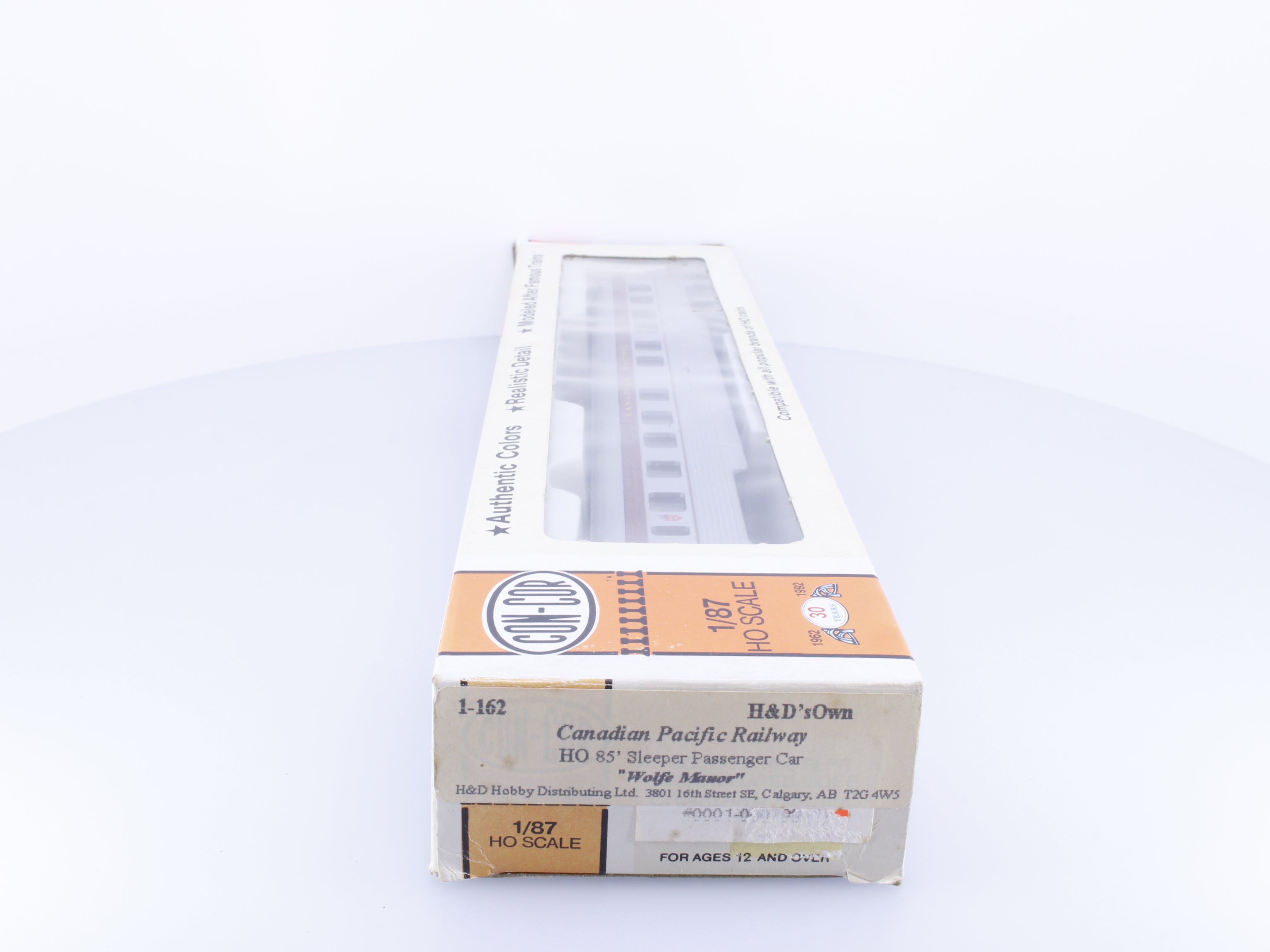 Con Cor 0001-060799 HO 85' Sleeper Passenger Car Canadian Pacific (CP) Wolfe Manor