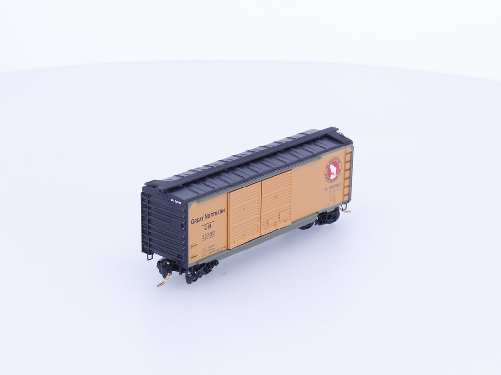 Micro Trains 02300312 N Boxcar, 40', PS-1 Great Northern (GN) 38780