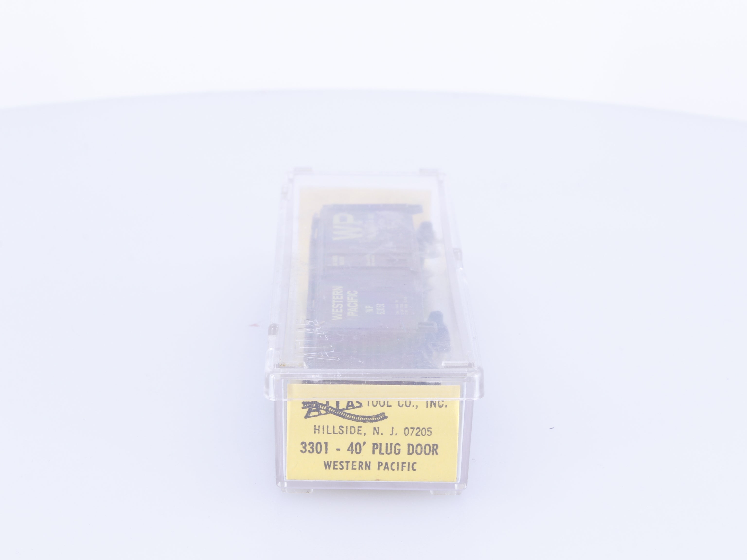Atlas 3301 N 40' Standard Box Car, Plug Door Western Pacific (WP) 61051