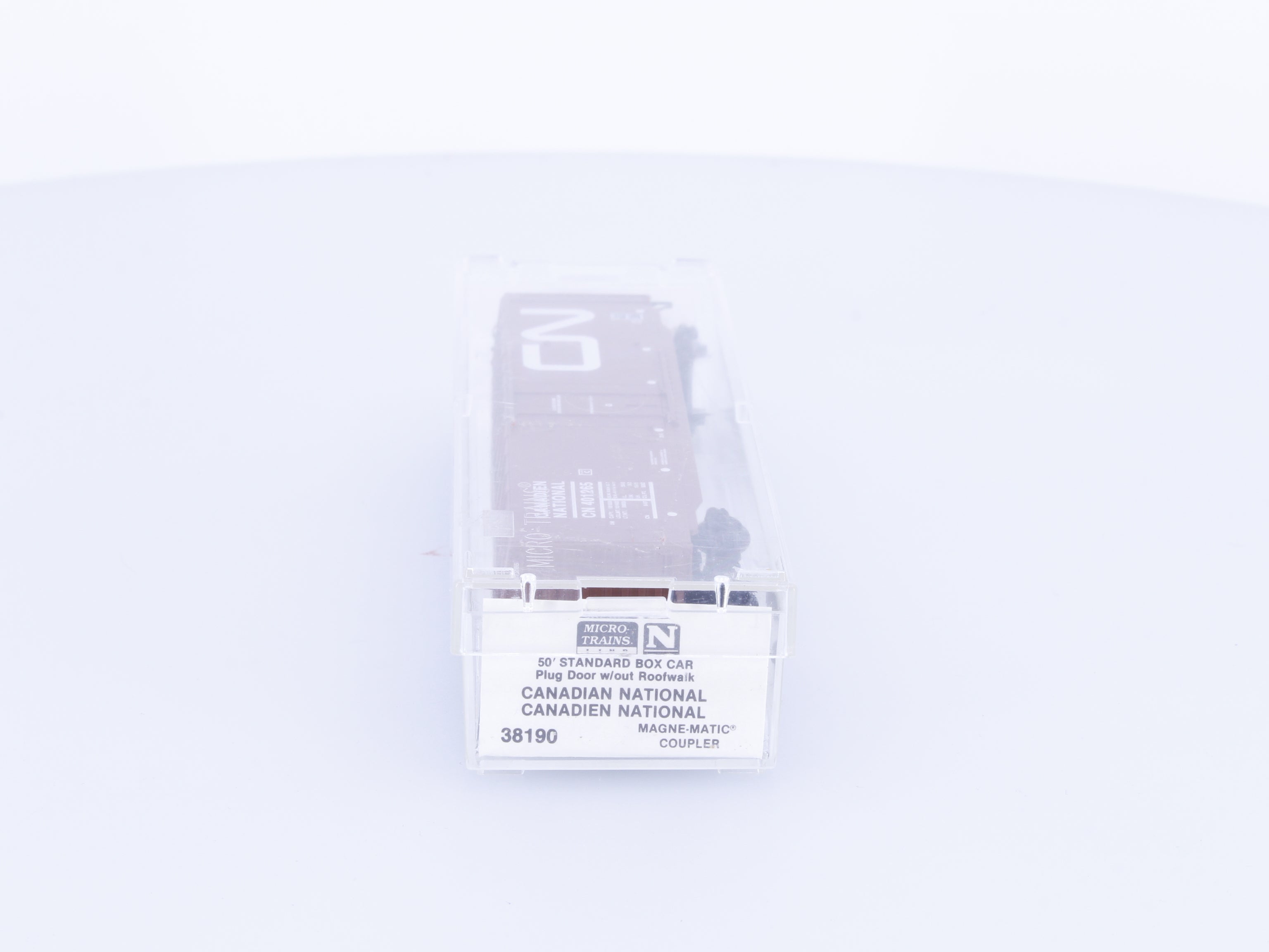 Micro Trains 38190 N 50' Standard Box Car, Plug Door Canadian National (CN) 401265