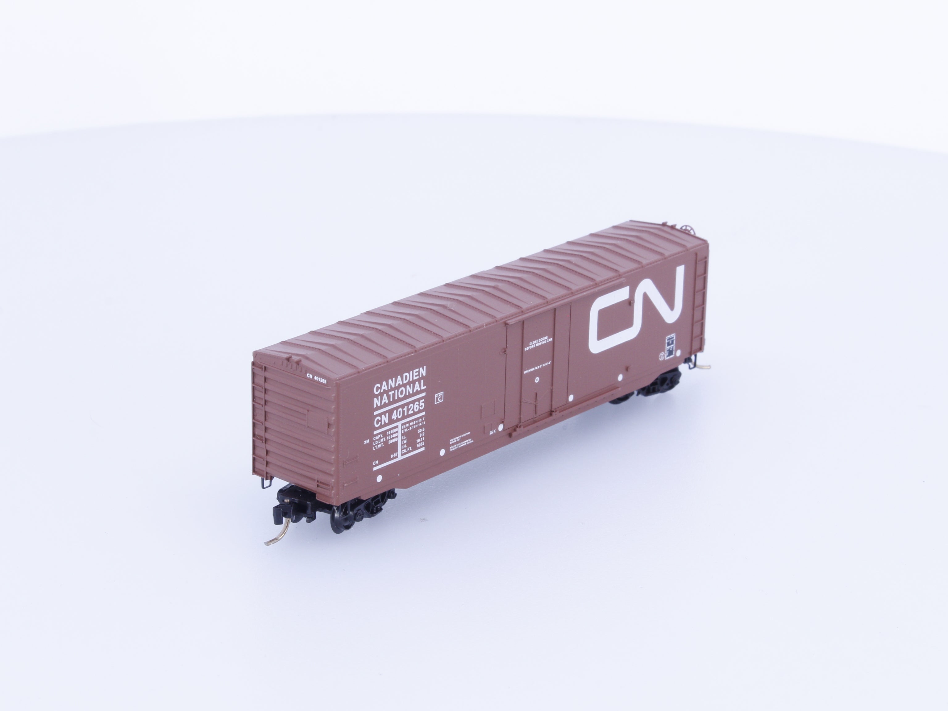 Micro Trains 38190 N 50' Standard Box Car, Plug Door Canadian National (CN) 401265