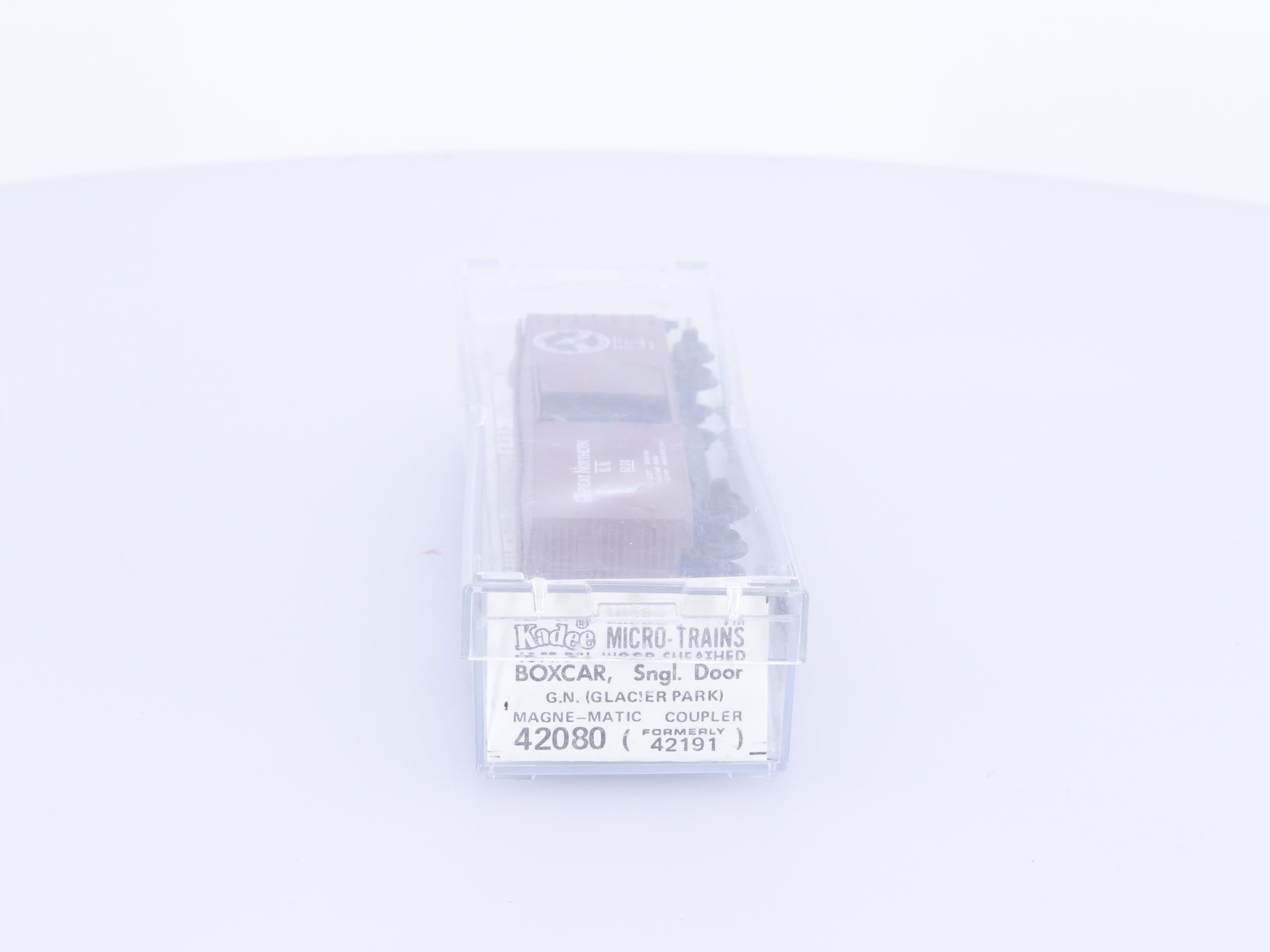 Micro Trains 42080 N 40' Double-Sheathed Wood Box Car, Single Door Great Northern (GN) 6200