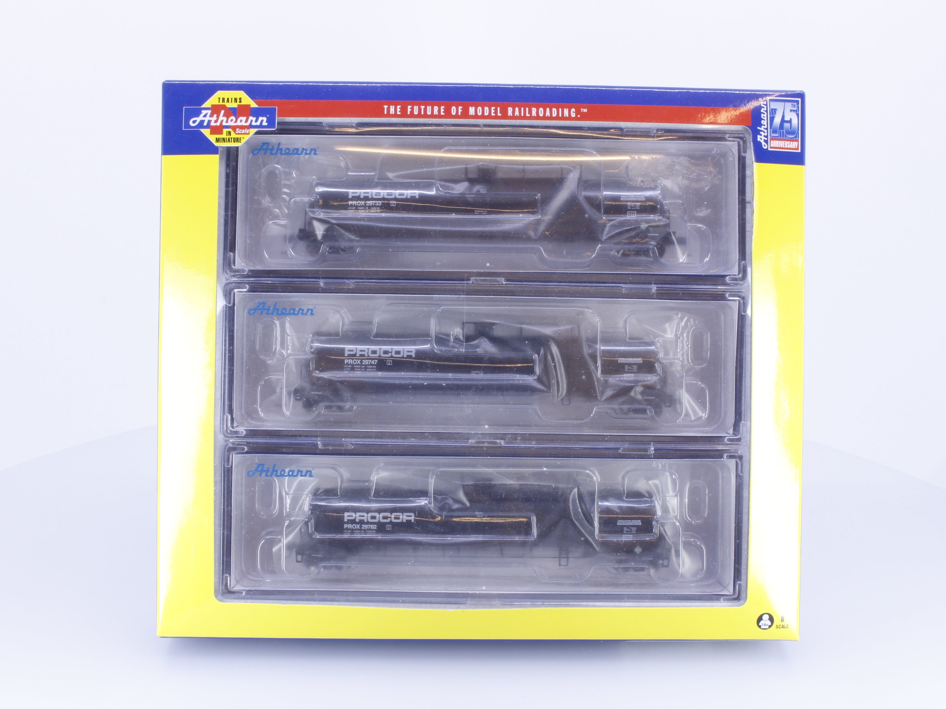 Athearn ATH03583 N 3 Pack of UTC 33K LPG Tank Cars Procor Leasing (PROX) 29733/29747/29782