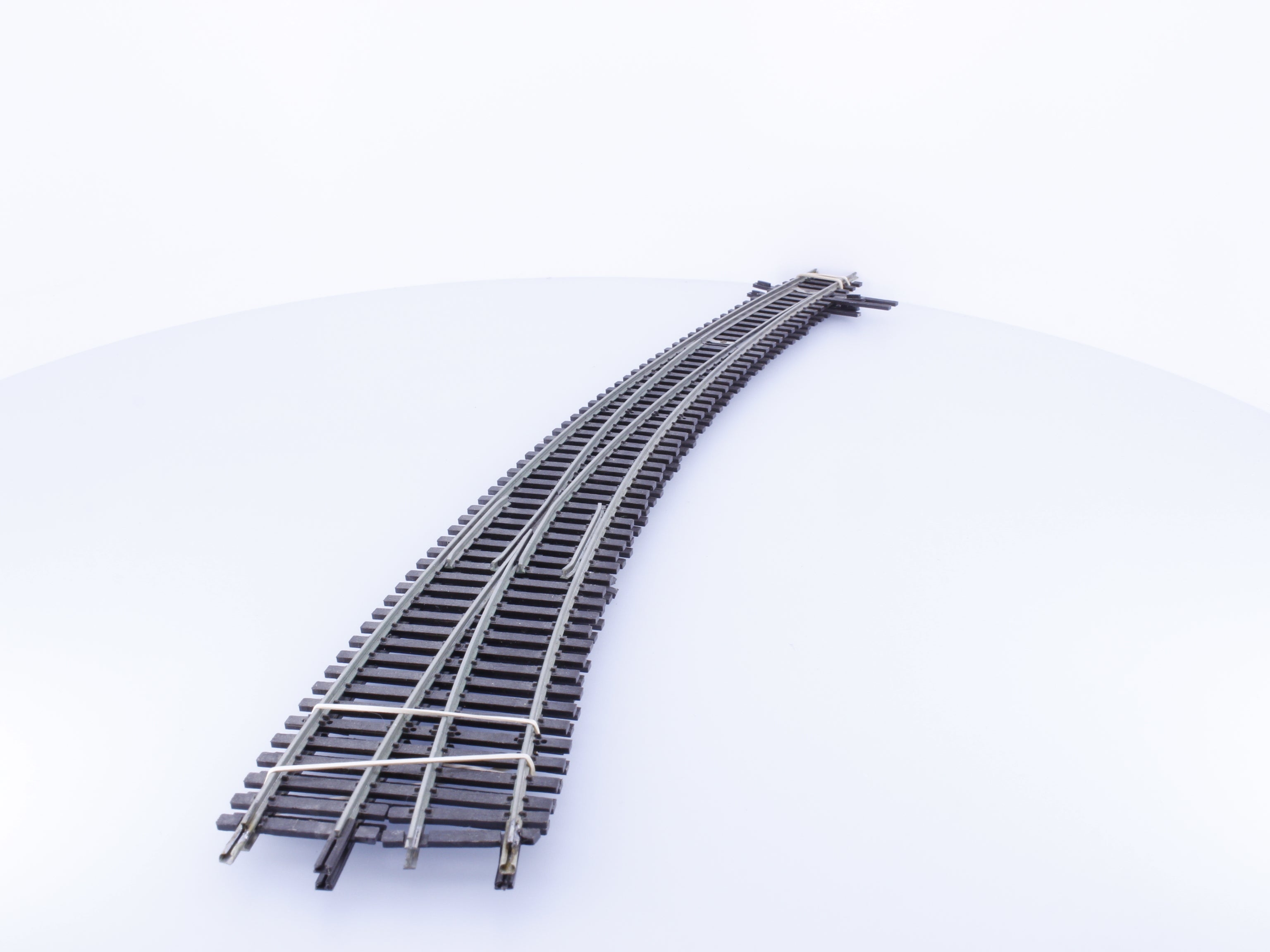 Shinohara LRCTOL HO #8 Large Radius Left Hand Curved Turnout (#2)