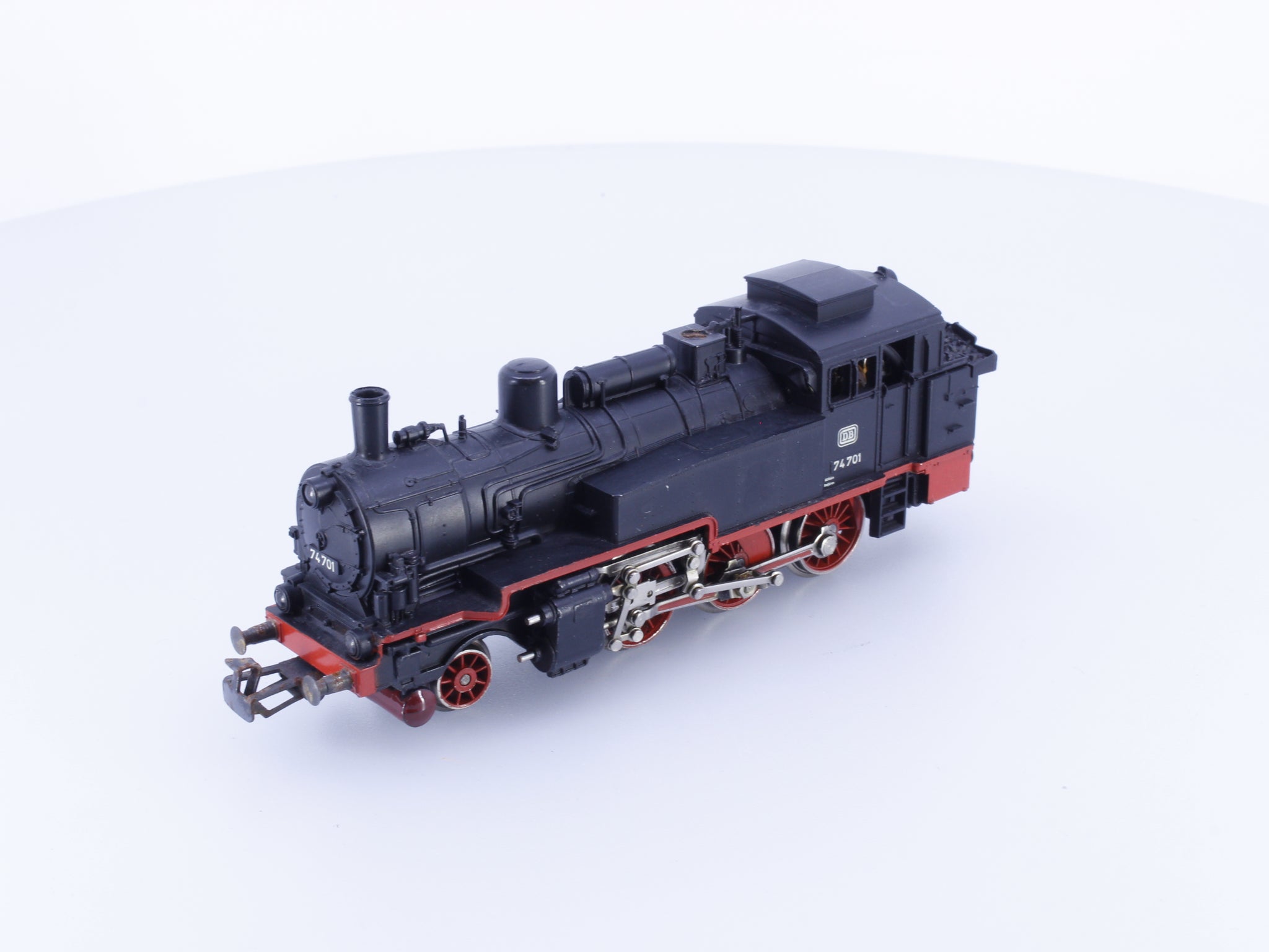 Marklin 3095 HO DB BR74 Steam Locomotive 74 701 Analog AC