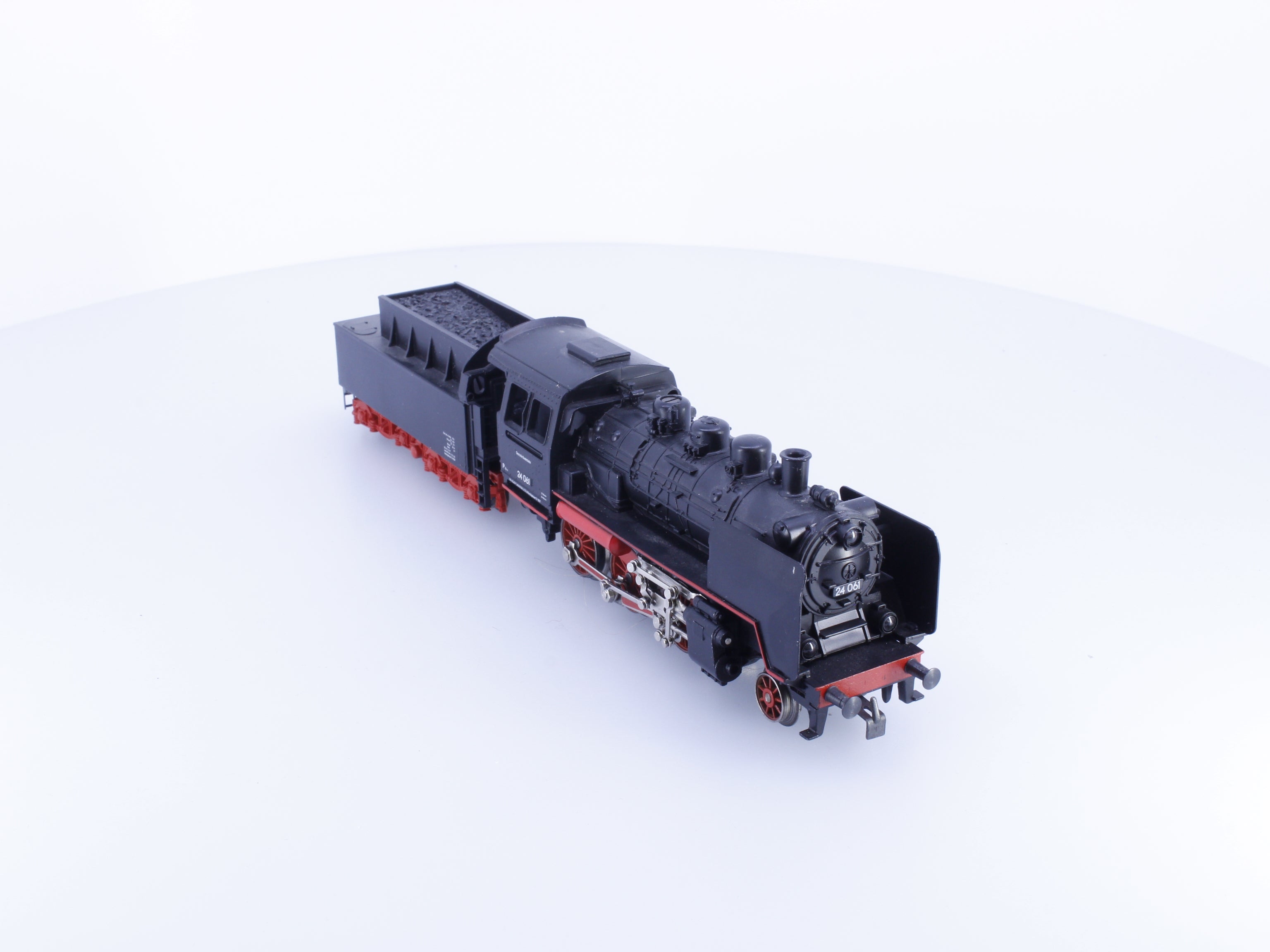 Marklin 30032 HO DB BR24 2-6-0 Steam Locomotive 24 061 Analog AC