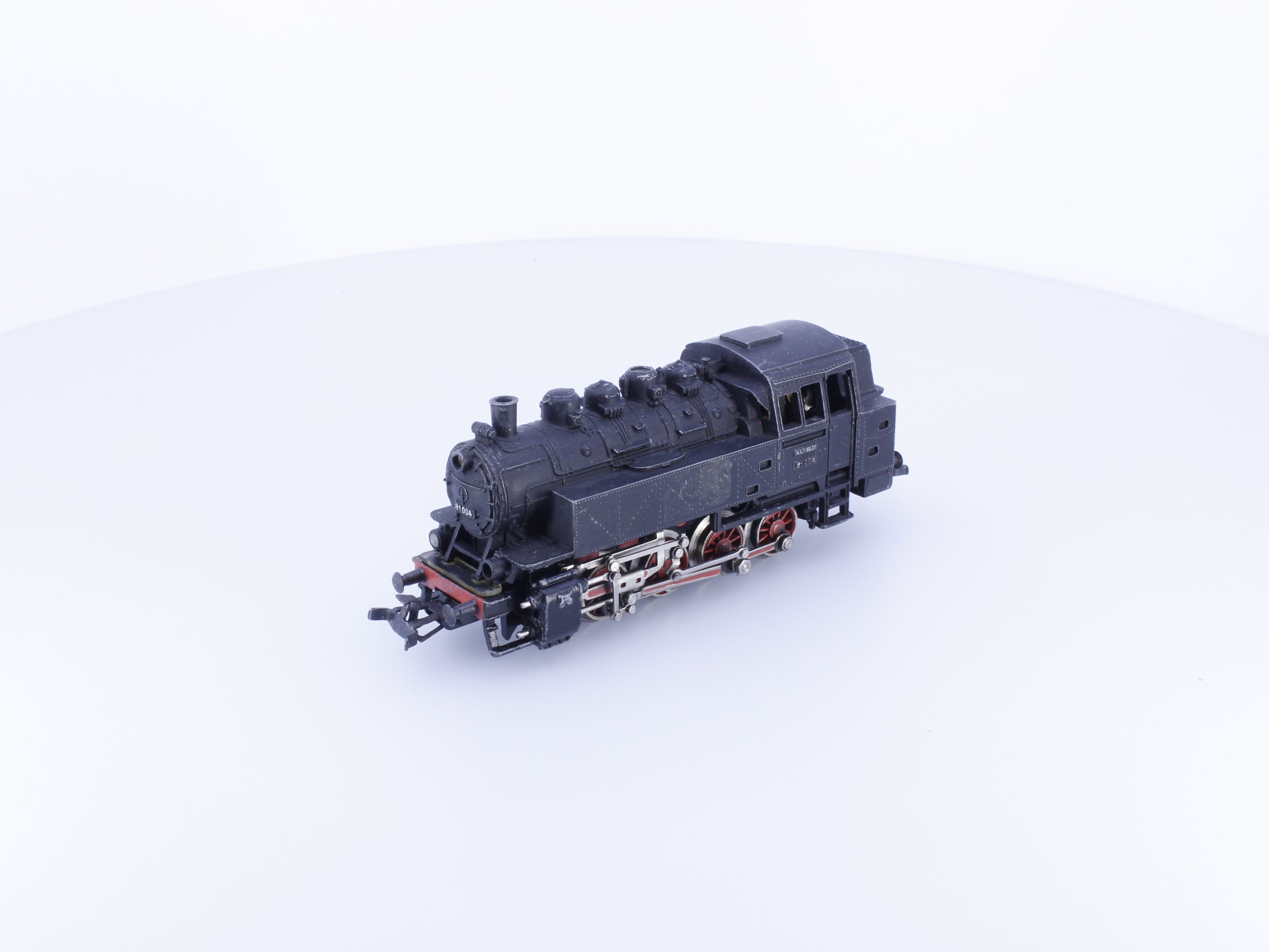 Marklin 3032 HO DB BR81 Steam Locomotive 81004 Analog AC