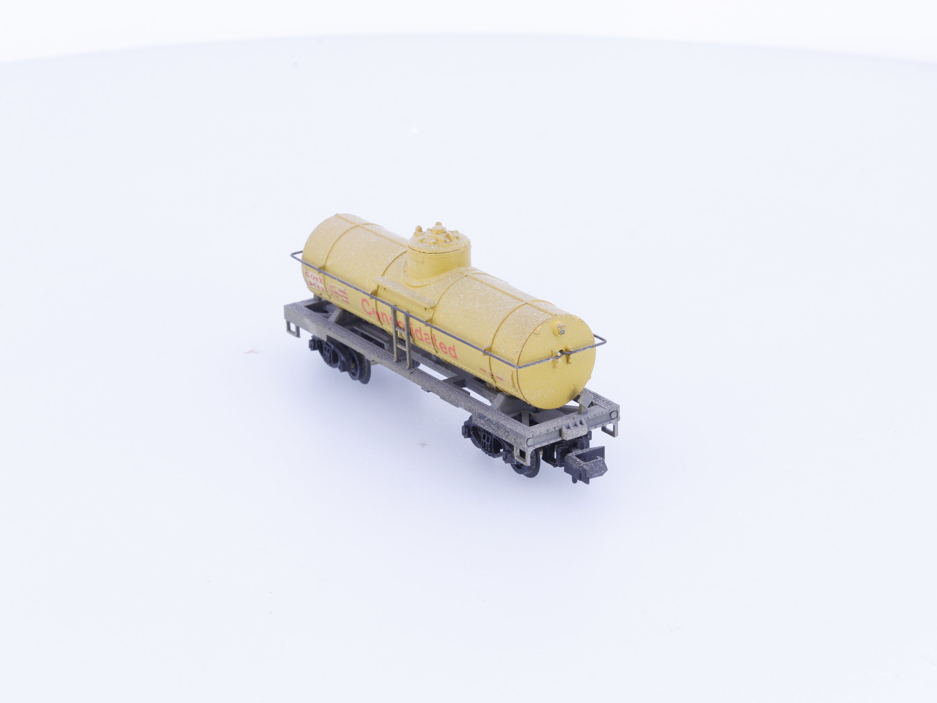Arnold 0484F N Single Dome Tank Car Consolidated (CONX) 2469