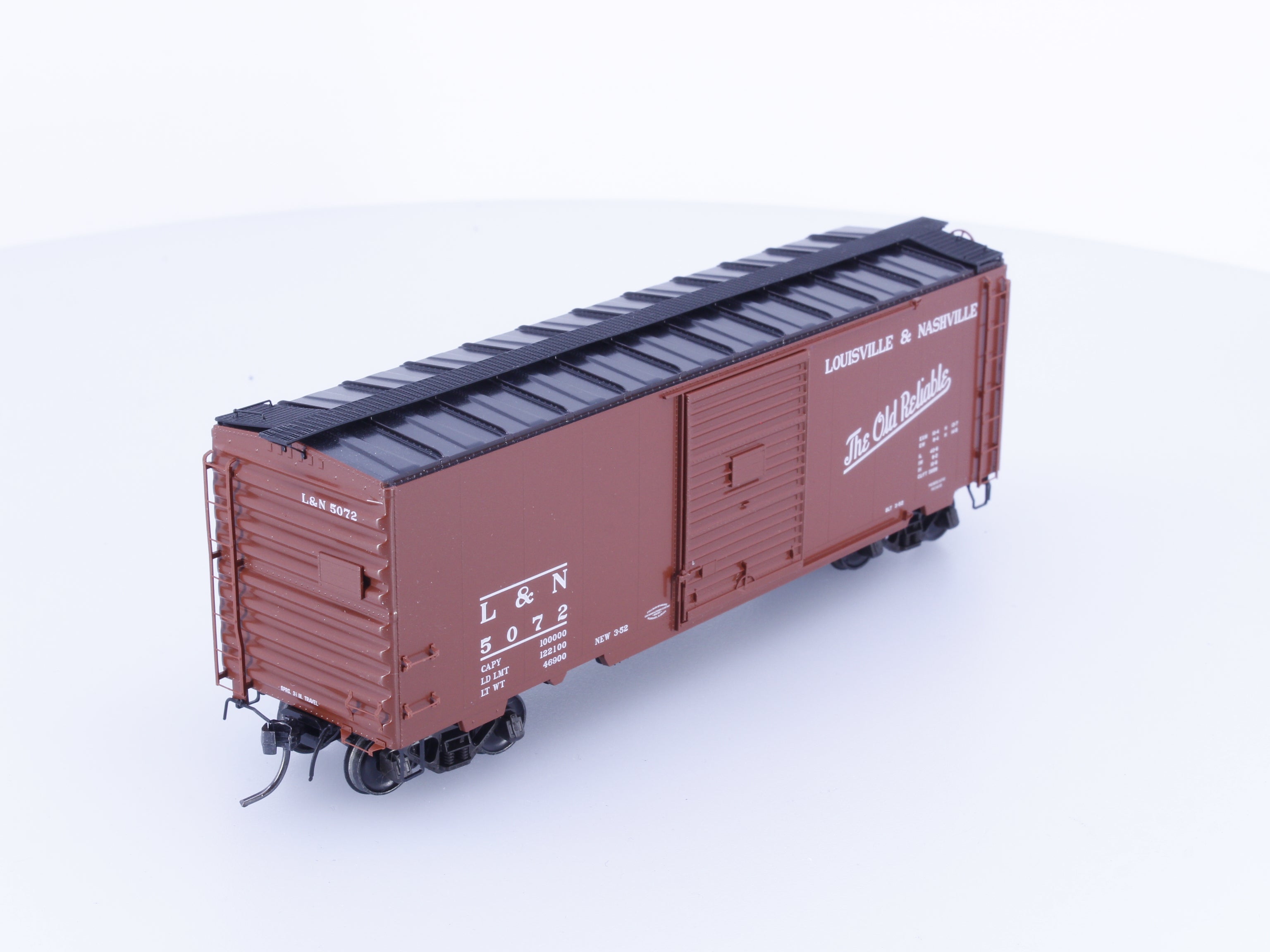 Kadee 5125 HO 40' Single Door Box Car Louisville and Nashville Railroad(LN) 5072