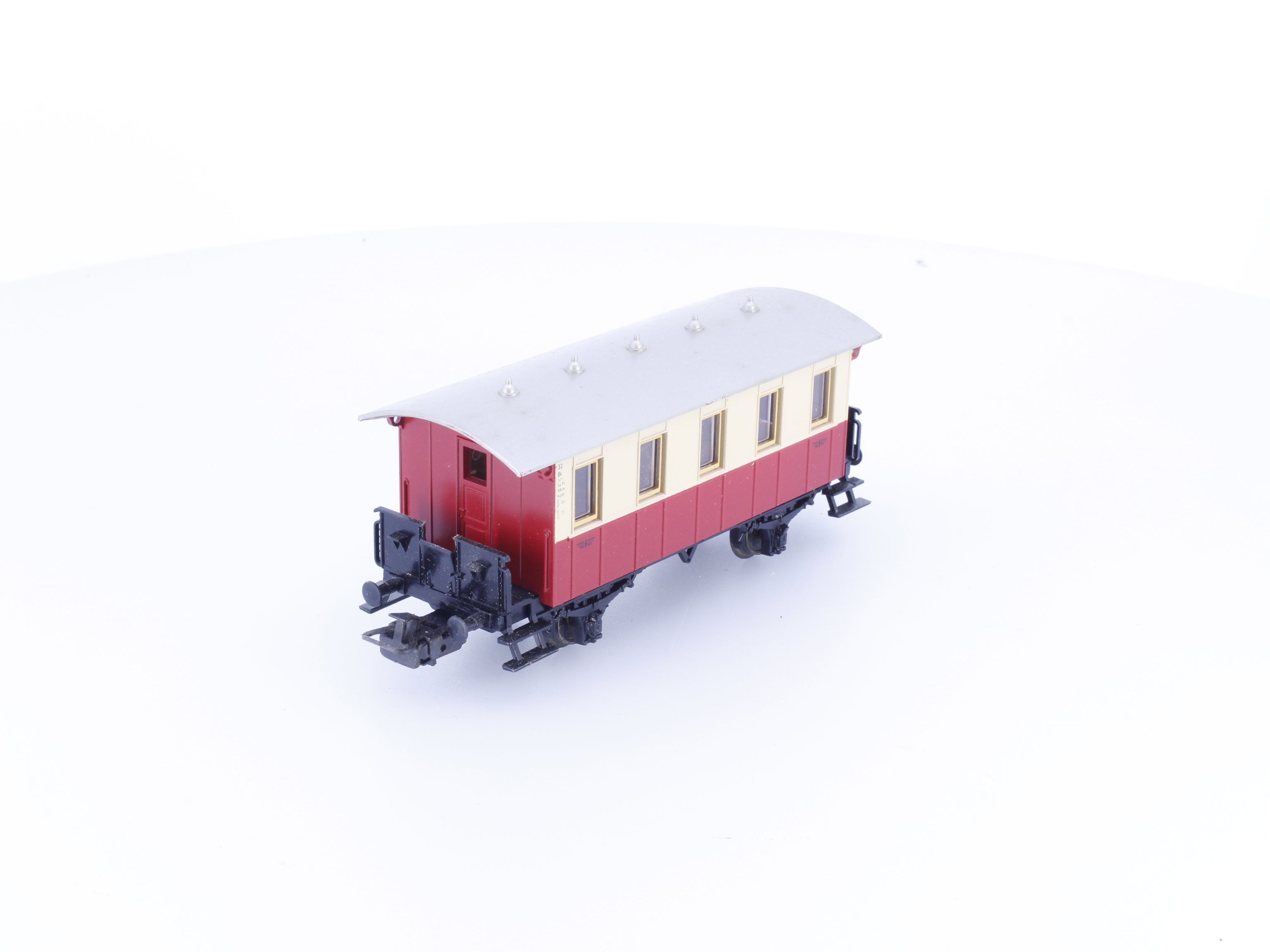 Marklin 4107 HO DR Hobby Red and Cream Passenger Car (#3)