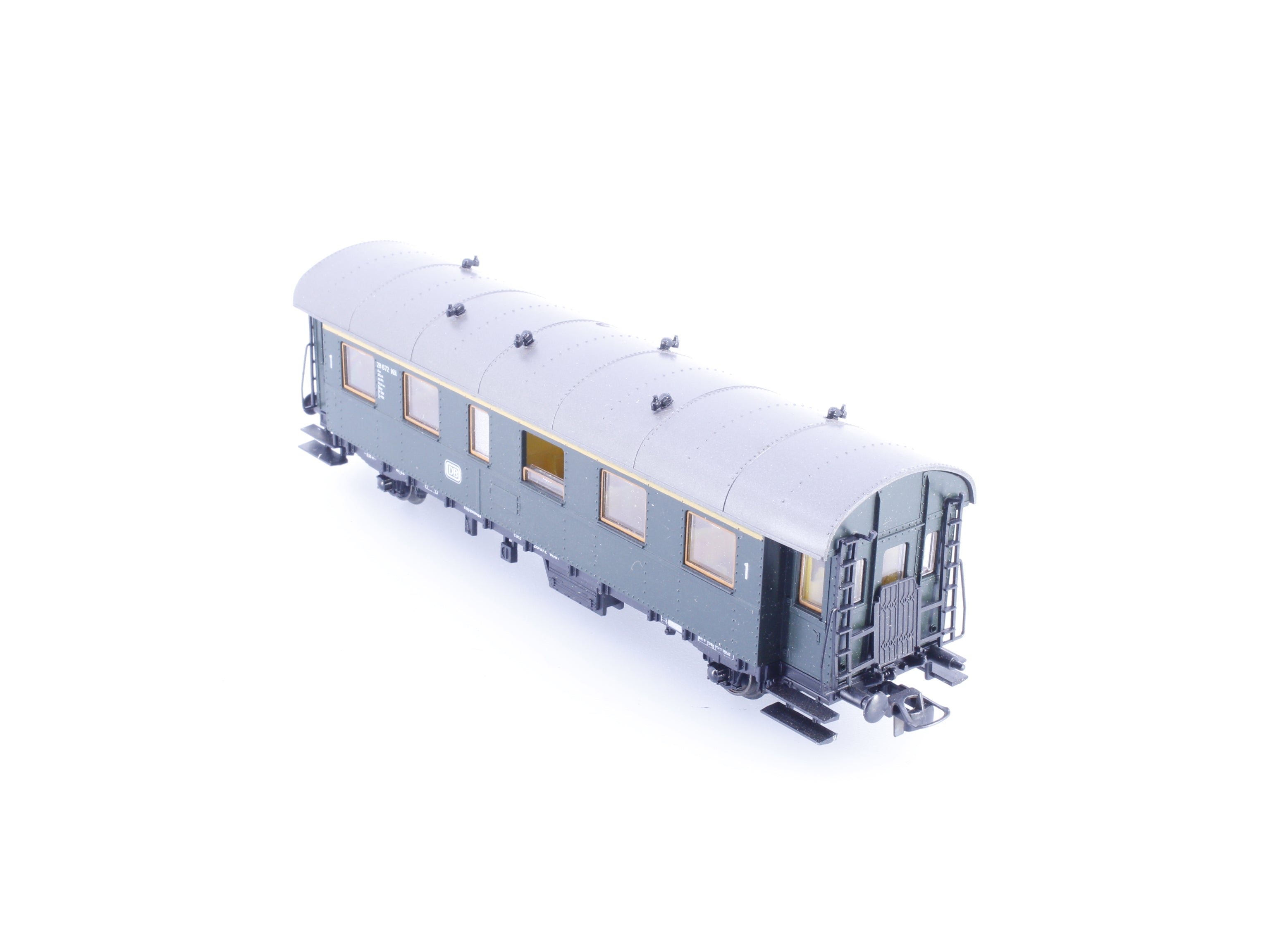 Roco 4203 HO DB 1st Class Passenger Car 28672