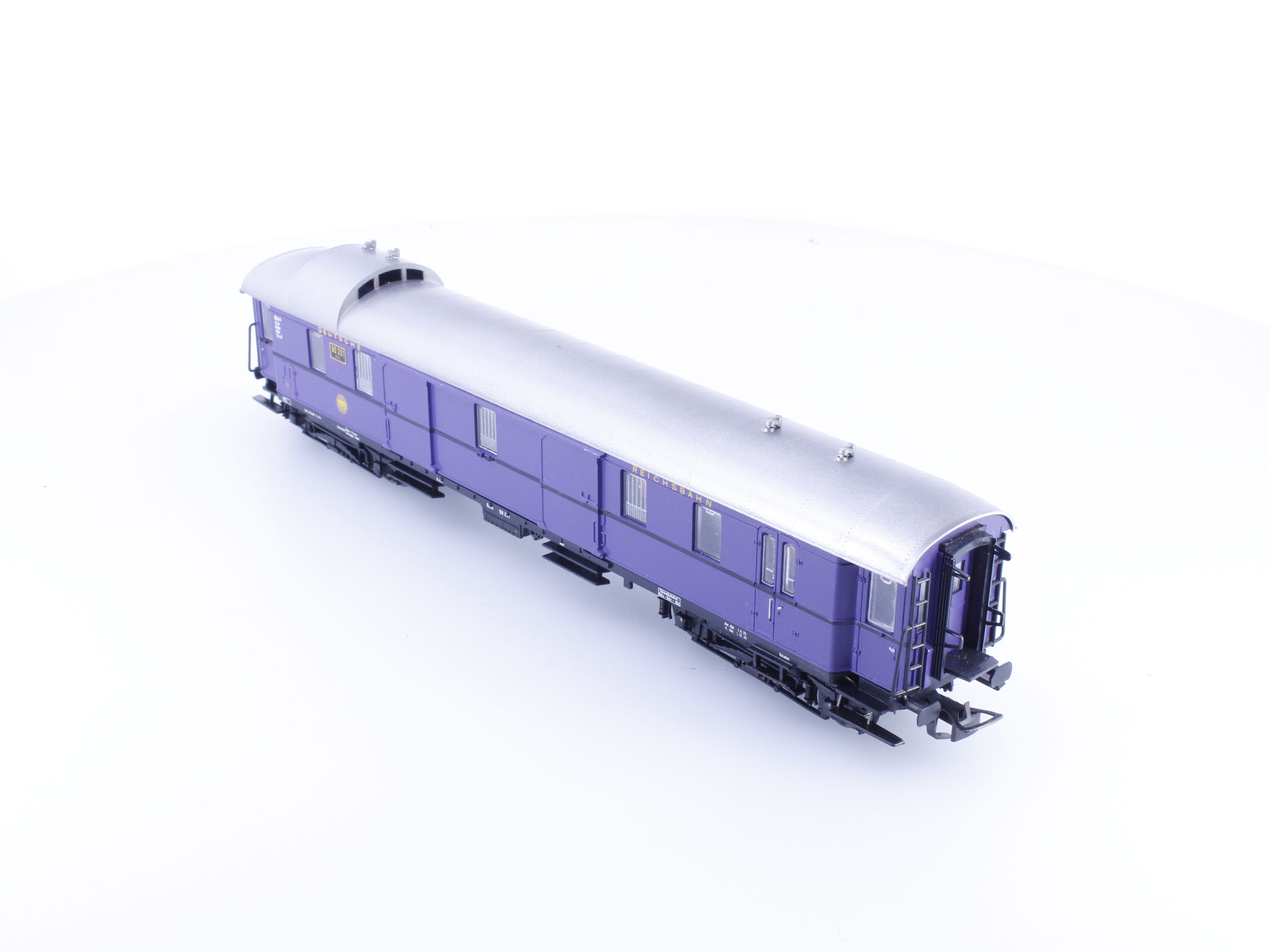 Liliput 82100 HO DR Baggage Car 90201