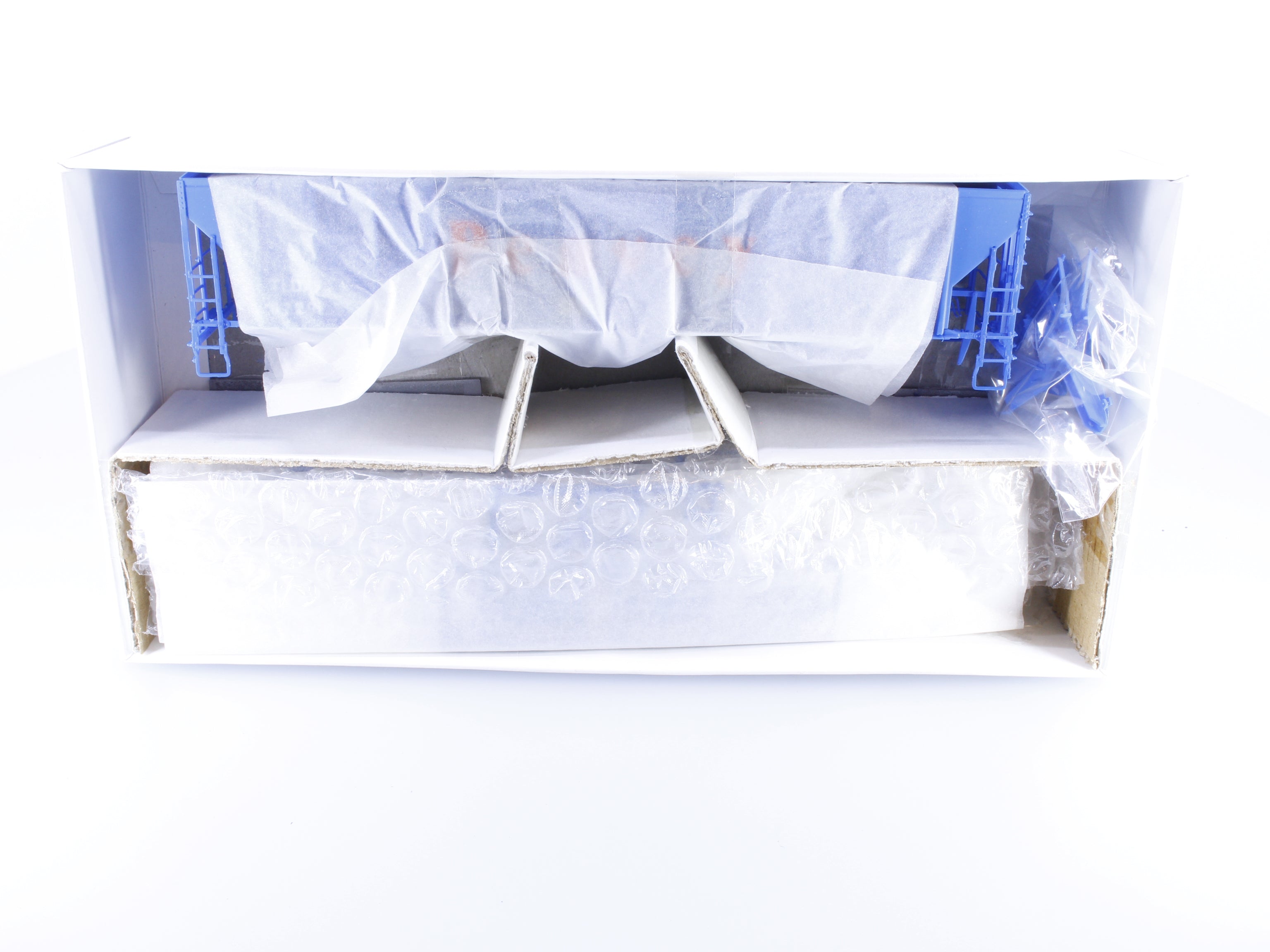 Proto 2000 30132 HO PS2-CD 3 Bay High Side Covered Hopper Peavy Pullman Leasing company (TLDX) 6229