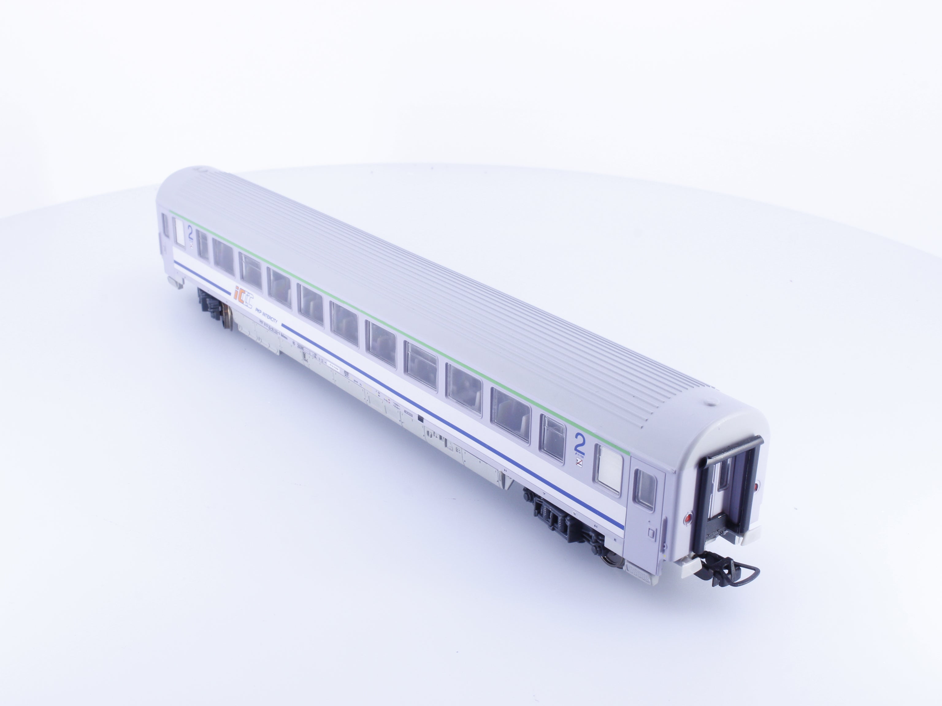 Piko 96040-2 HO PKP 2nd Class Passenger Car 615120 (#2)