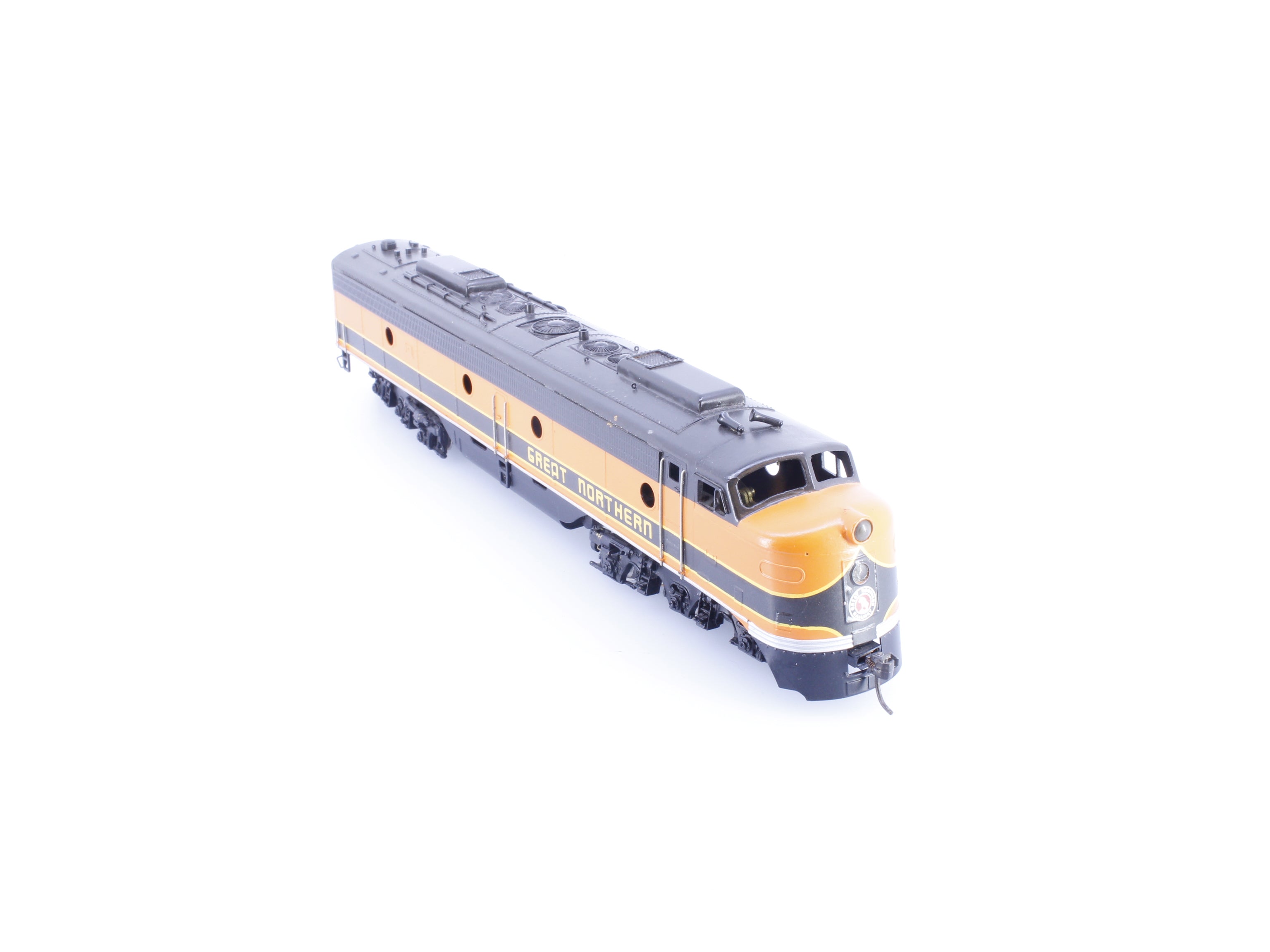 Balboa Scale Models A704 HO Brass EMD E8 Diesel Locomotive Great Northern (GN) A704 Analog DC