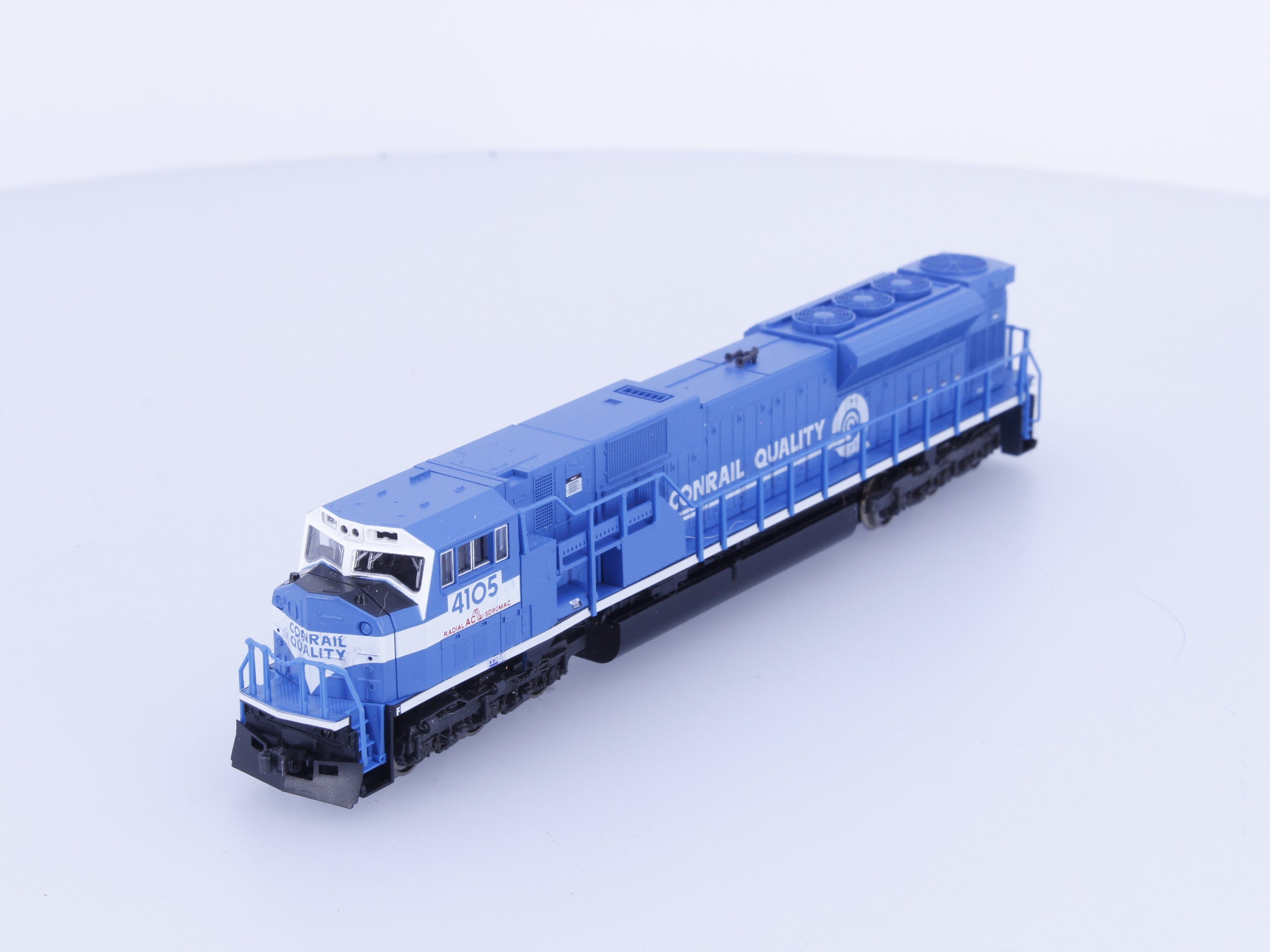 Kato 176-5501 N SD80MAC Diesel Locomotive Conrail (CR) 4105 Analog DC