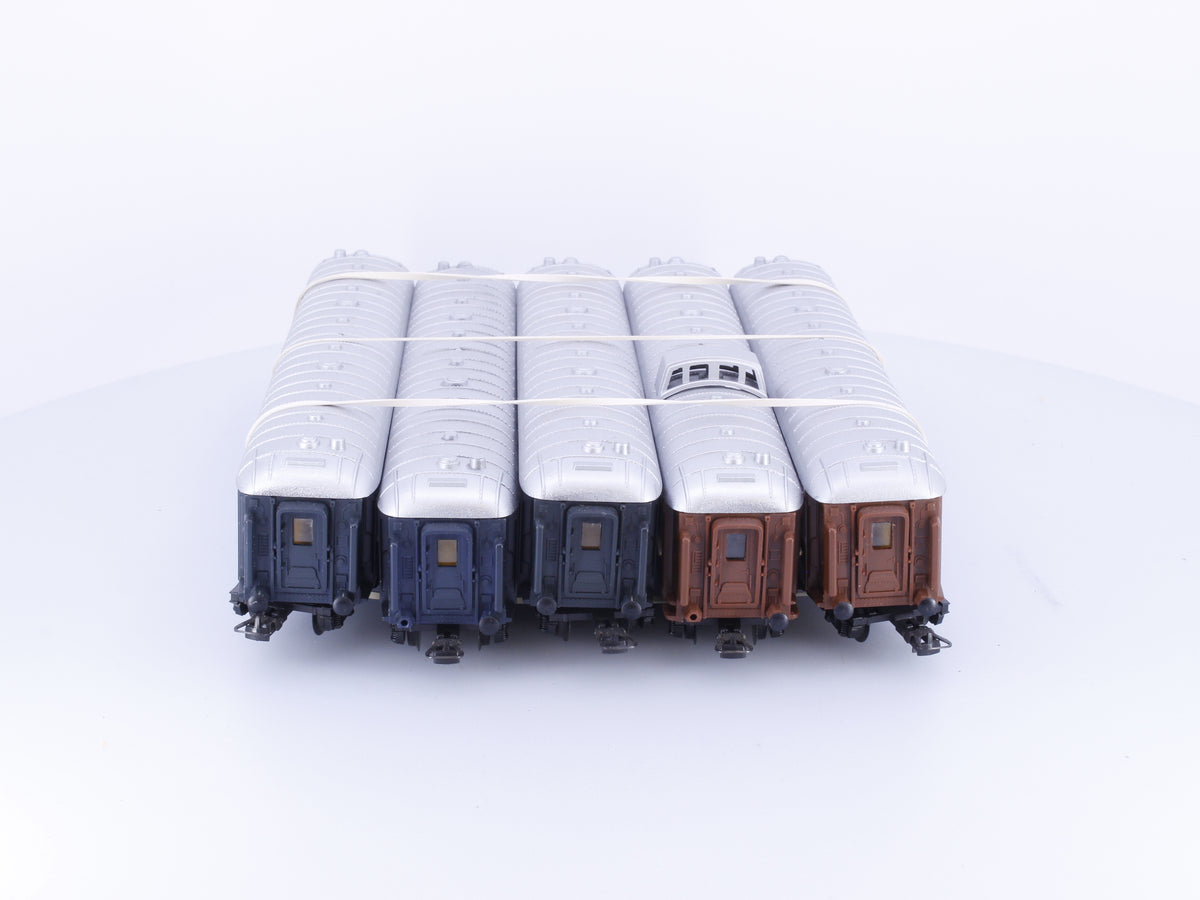 Lima 5PCEPASS HO SNCF 5 Piece Set of Orient Express Coaches. All Plastic 4000S