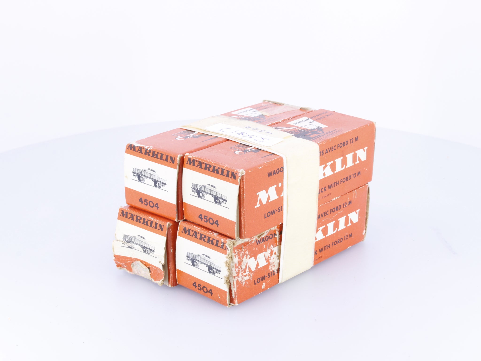 Marklin 4504 HO DB 4 x Low Side Flat Car with Single Car Load