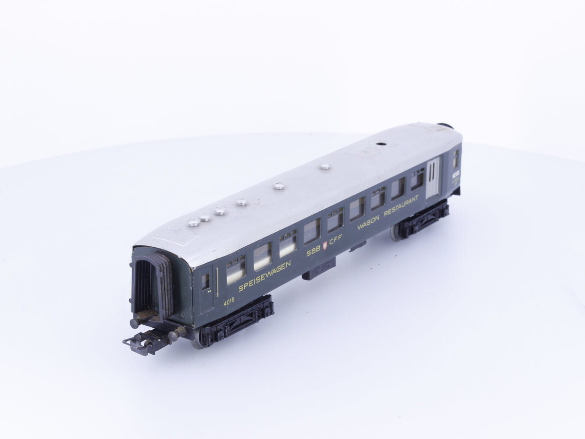 Marklin 4016 HO SBB-CFF-FFS Speisewagen Restaurant Car 4016