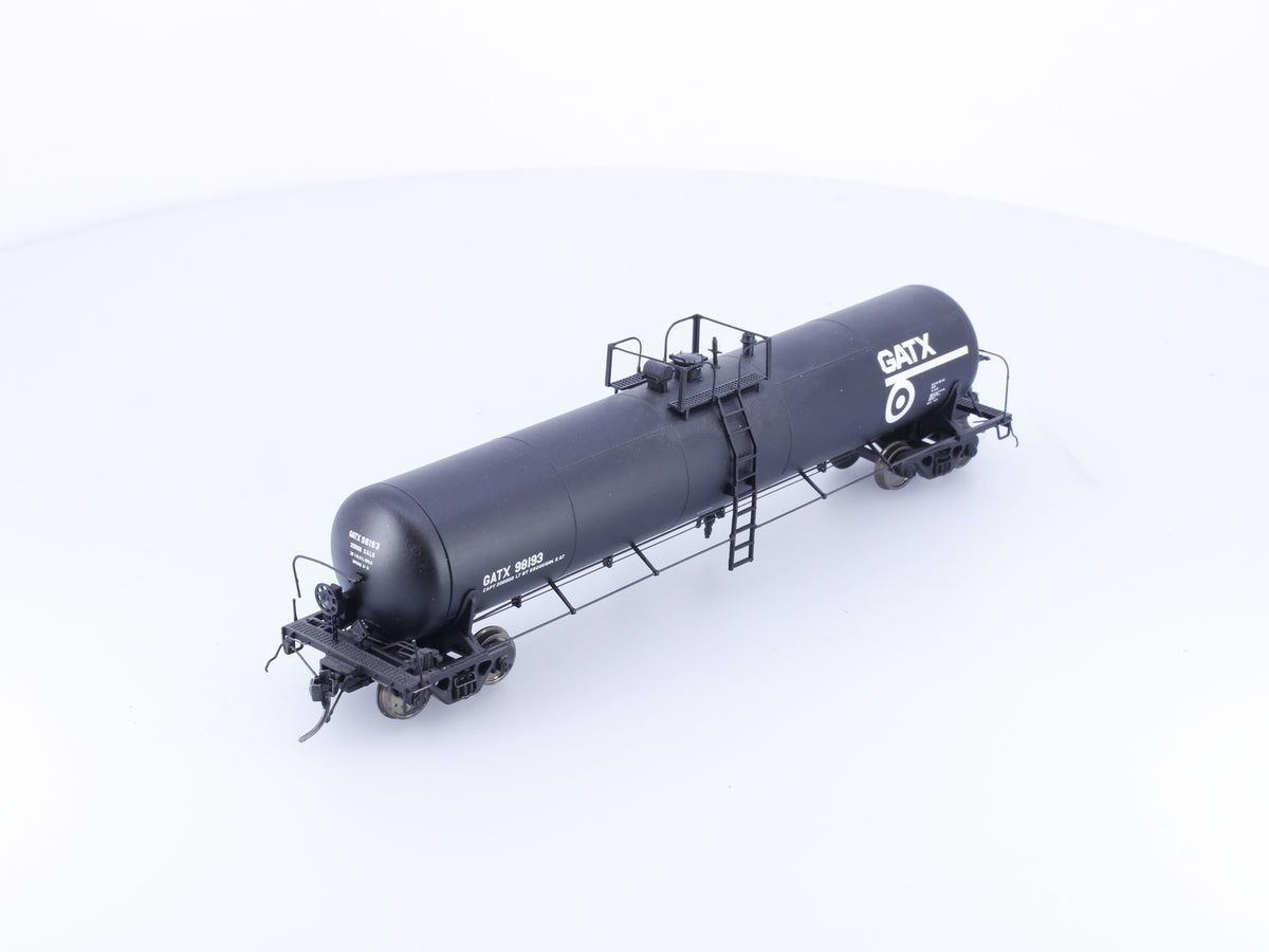 Atlas 20000086 HO 20700 Gallon Non-Insulated Tank Car Type 10 GATX Corporation (GATX) 98193