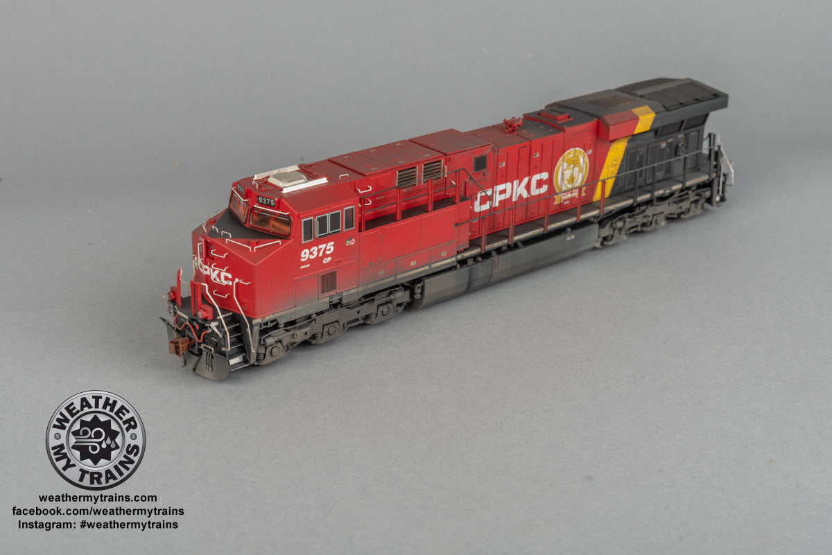 Scale Trains SXT39927 HO GE ES44AC Diesel Locomotive Brand New Professionally Weathered Canadian Pacific (CP) 9375 DCC & Sound