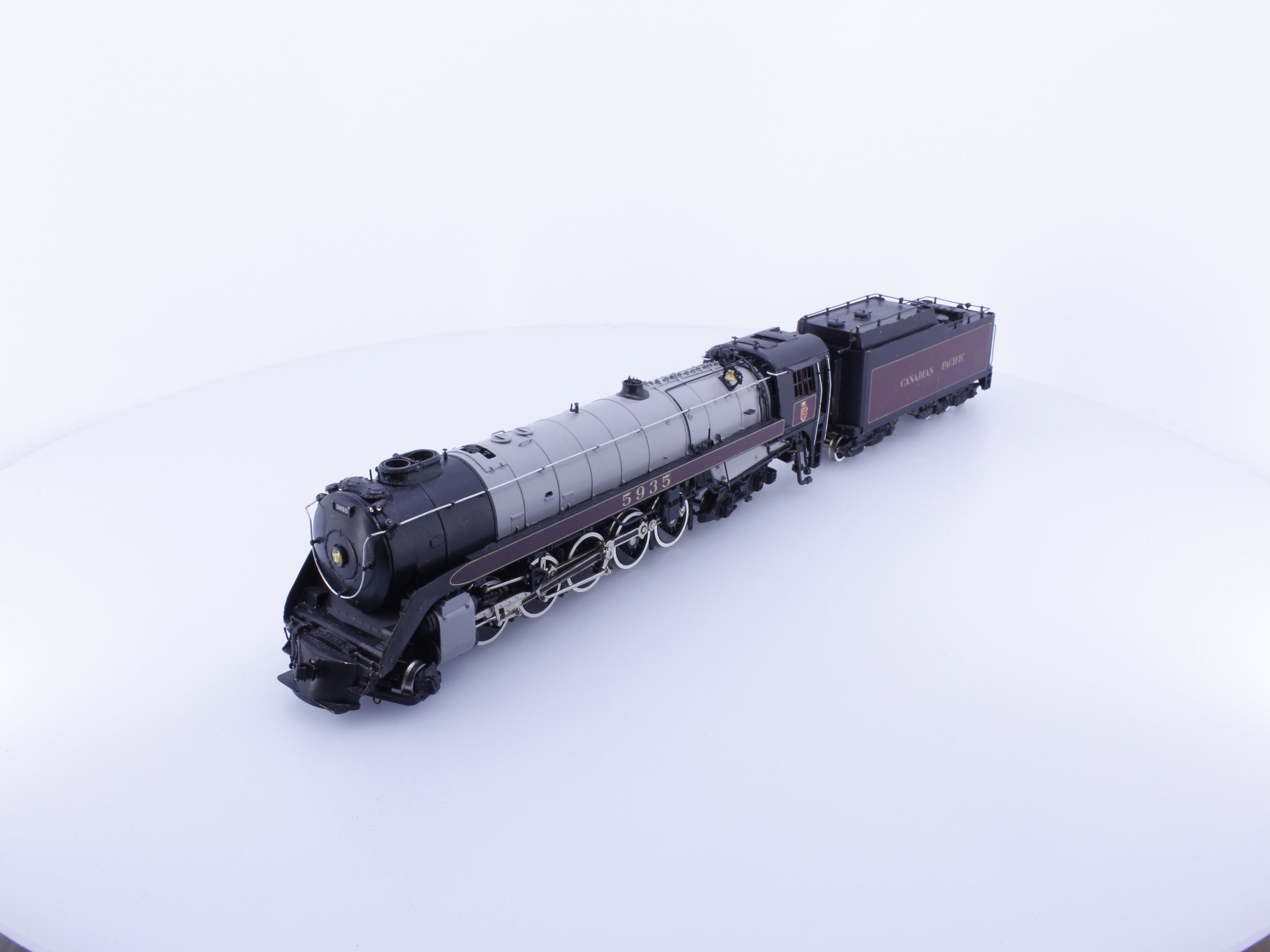 Van Hobbies CPRSELKIRKT-1c HO 2-10-4 Brass Selkirk T-1c Steam Engine Canadian Pacific (CP) 5935 Analog DC