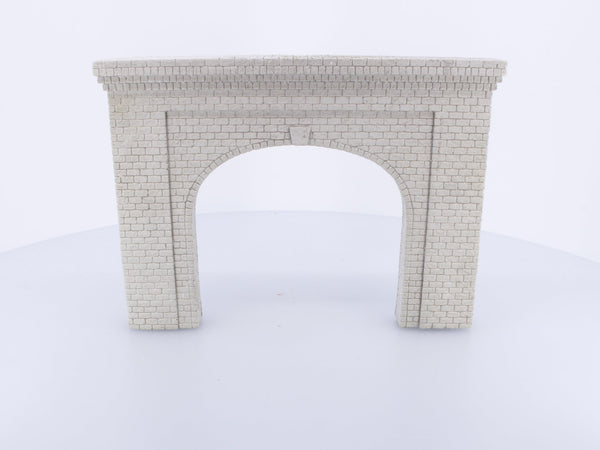 Juneco P-2 HO 2 Track Deluxe Ceramic Tunnel Portal