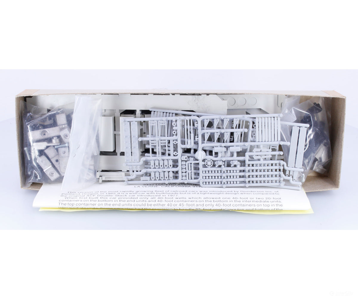 A-Line 27103 HO Gunderson Container Car Kit 5 Unit Set Undecorated - Freight Cars