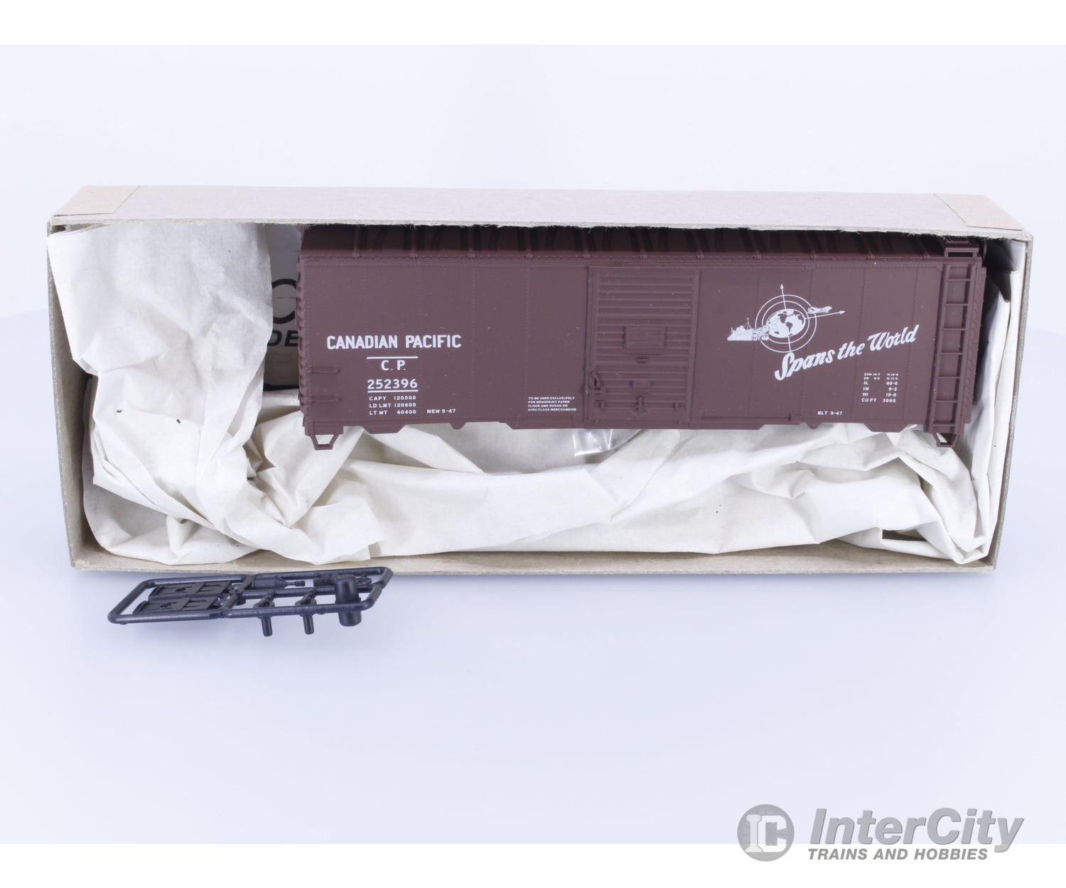Accurail 3523 HO AAR 40’ Steel Boxcar Kit Canadian Pacific (CP) 252396 Freight Cars