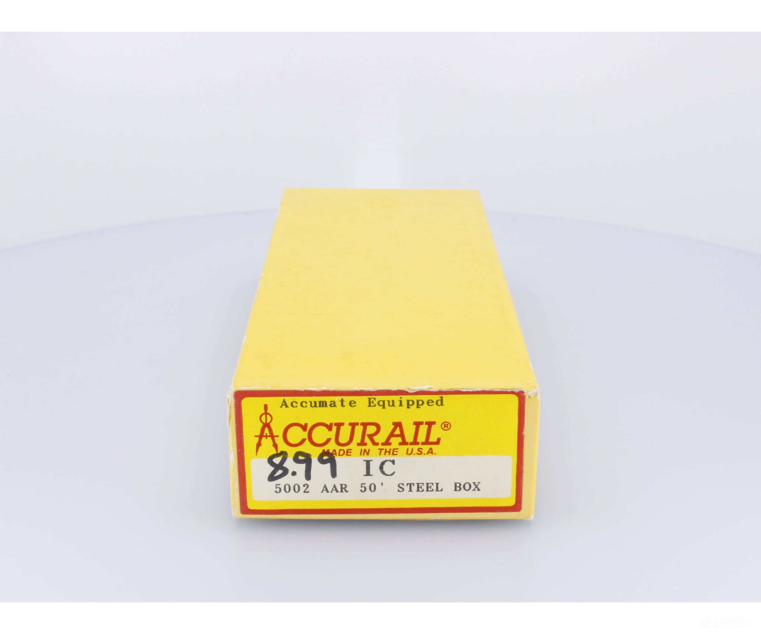 Accurail 5002 HO AAR 50’ Steel Box Car Illinois Central (IC) 523396 Freight Cars