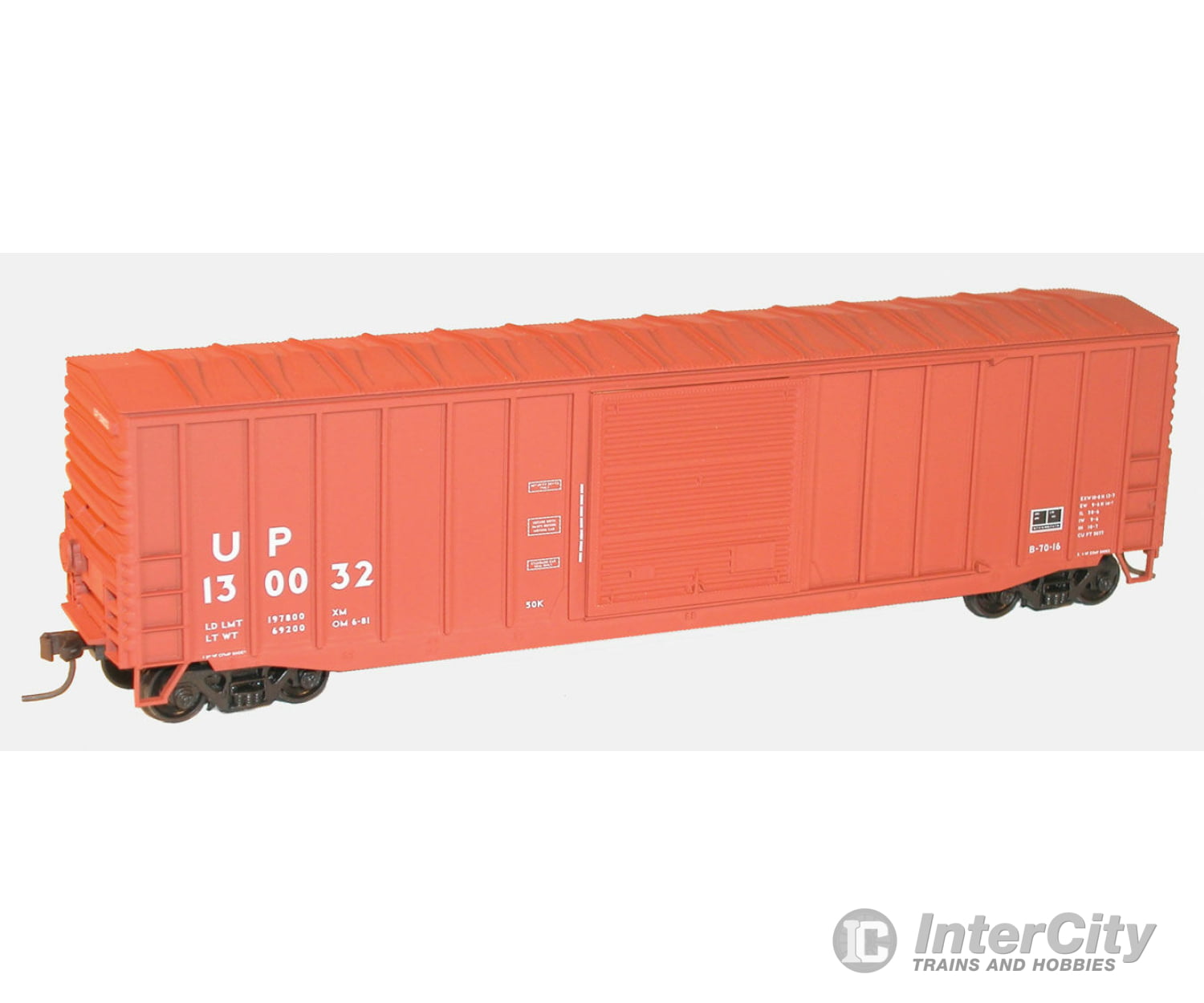 Accurail Inc Ho 5656 50 Exterior-Post Modern Boxcar - Kit -- Union Pacific #130032 (Boxcar Red