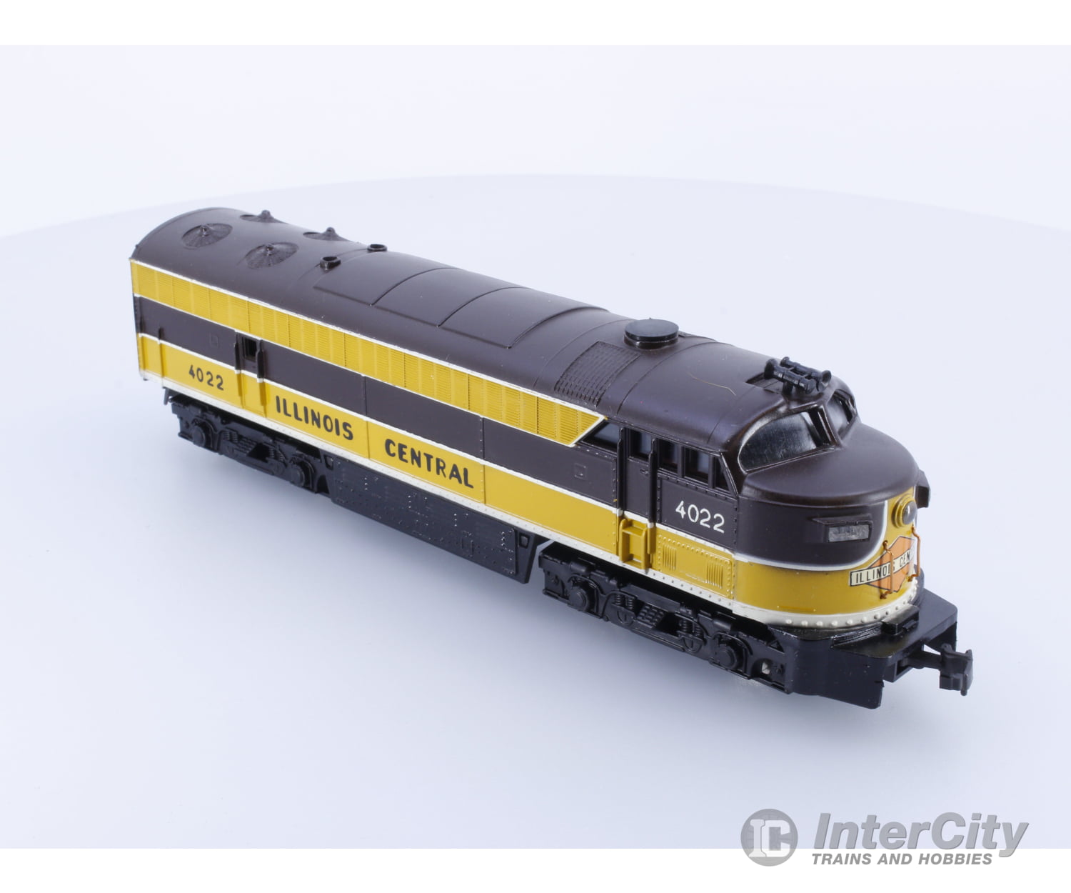 Ahm Minitrains 5033 Ho Fairbanks Morse C-Liner A Unit Dummy Illinois Central (Ic) 4022 Analog Dc