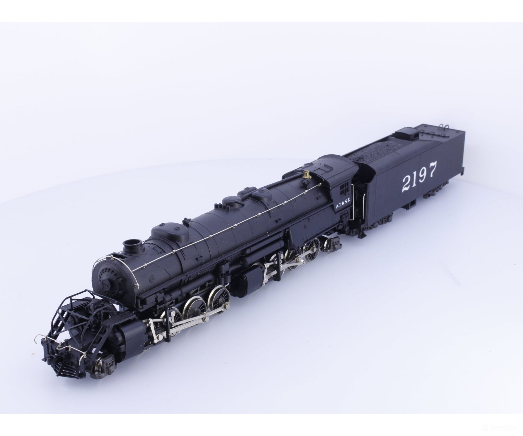 AHM Minitrains 5090-C HO 2-8-8-2 Mallet Steam Locomotive Atchison Topeka and Santa Fe (ATSF) 2197 Analog DC