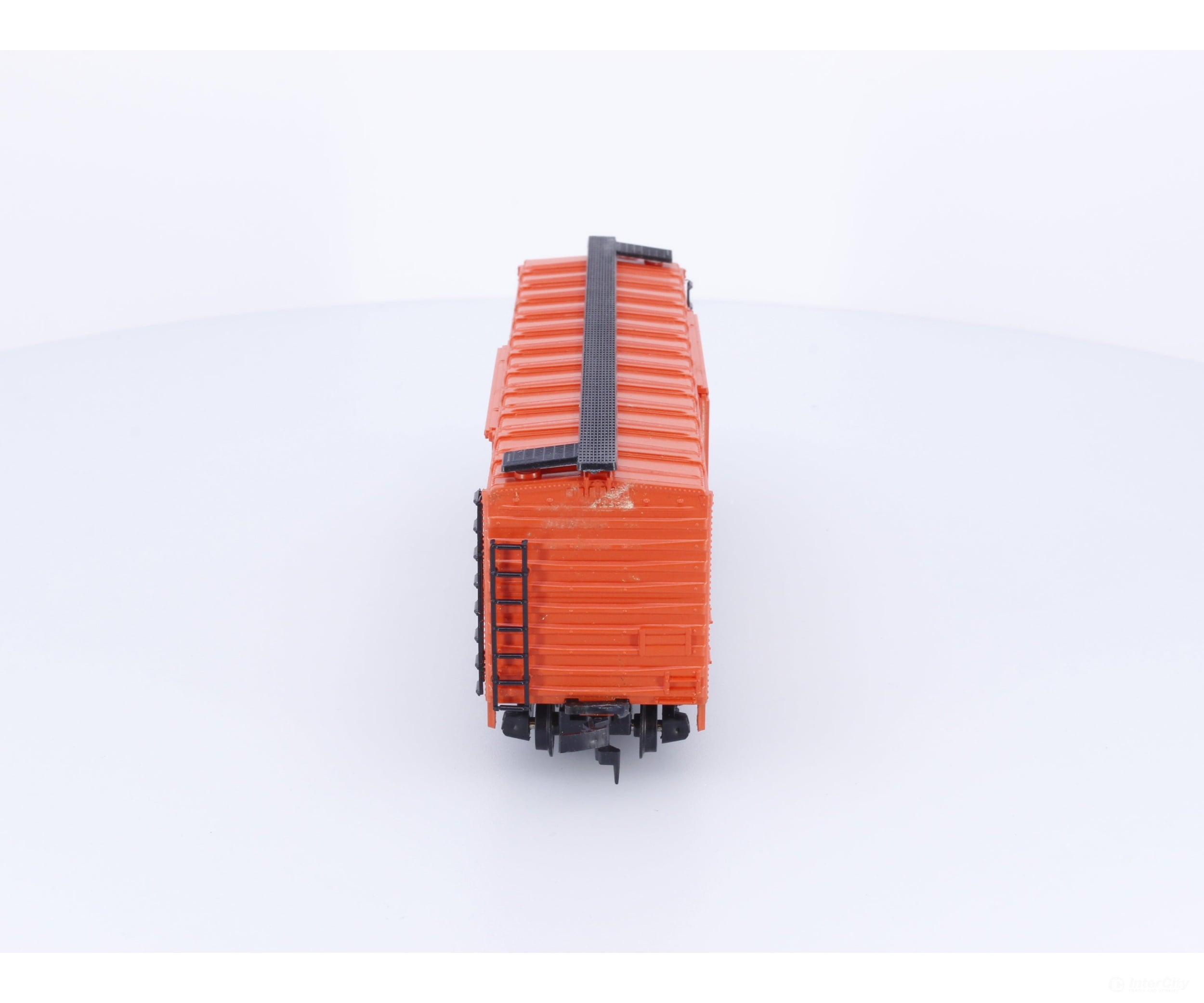 AHM Minitrains 5486H HO 40’ Box Car Illinois Central (IC) 11143 Freight Cars