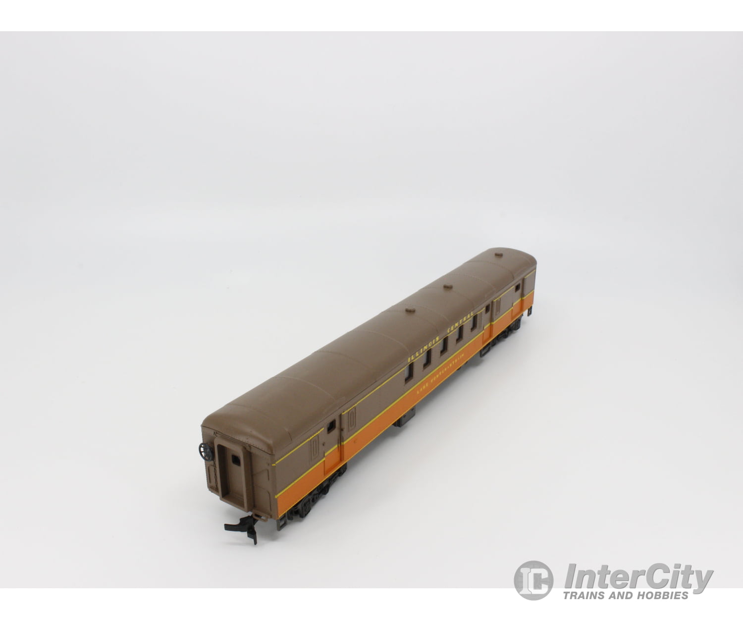 Ahm Minitrains 6403 Ho 1930 R.p.o. Passenger Car 72 Ft. Illinois Central (Ic) (1) Cars