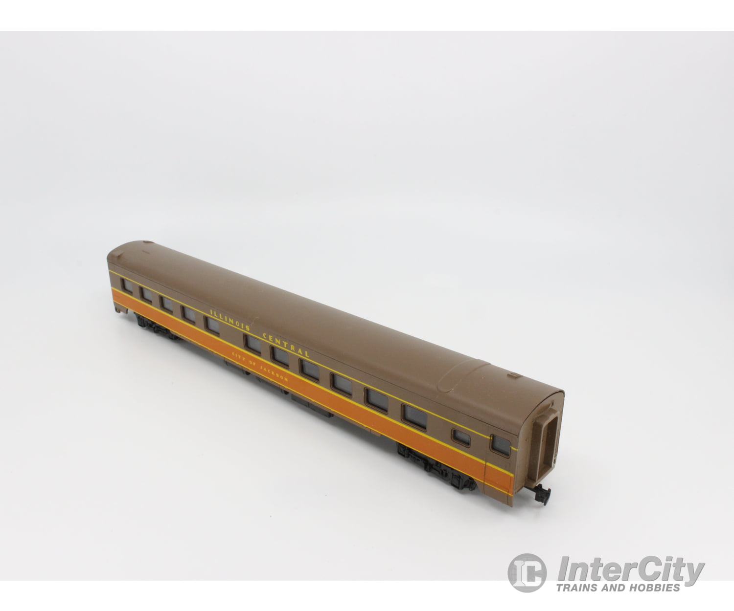 Ahm Minitrains Ho Passenger Sleeper Car Illinois Central (Ic) Cars