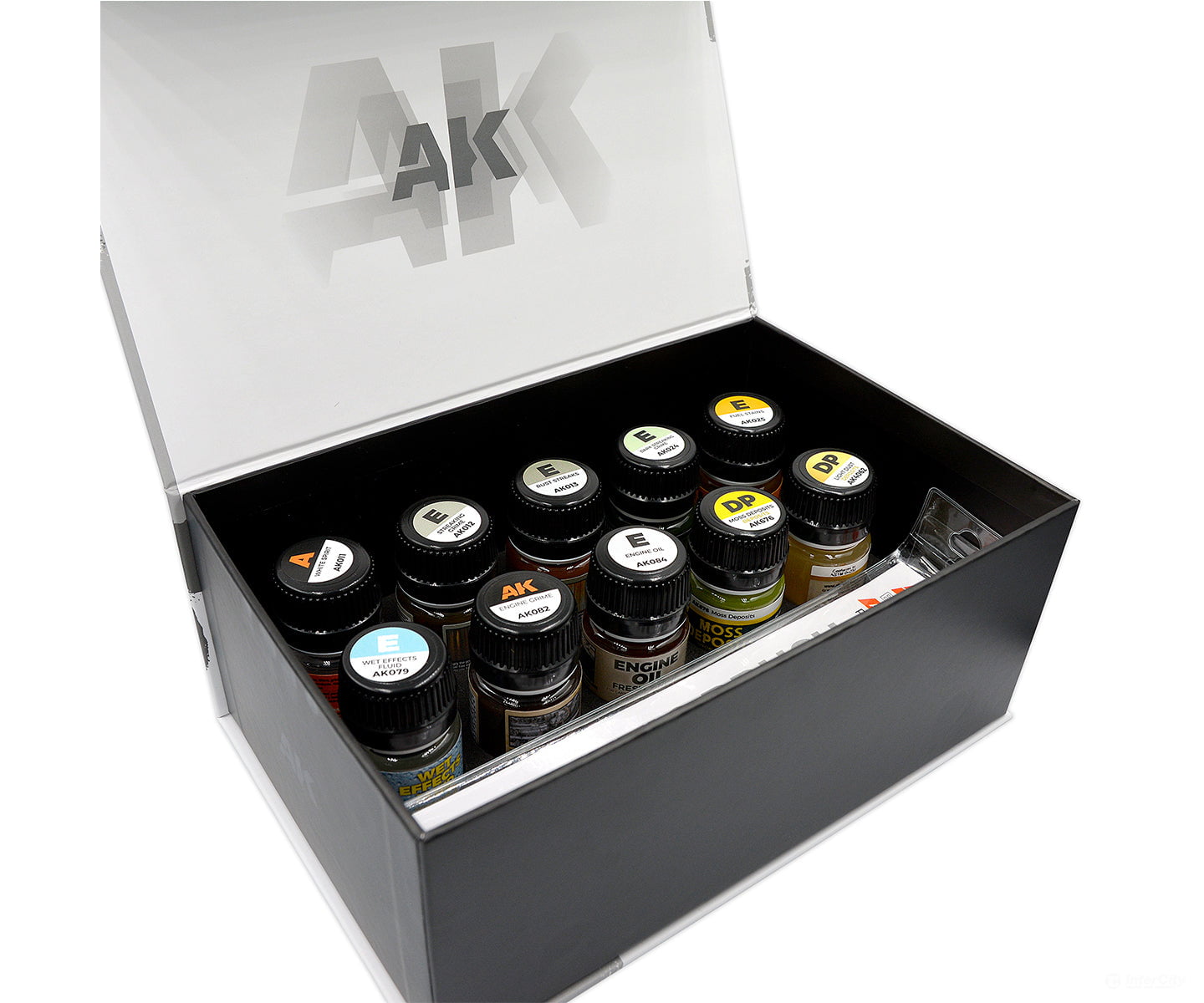 AK Interactive AK9751 Total Weathering Effects Set - 10 Effects plus two brushes - Weathering