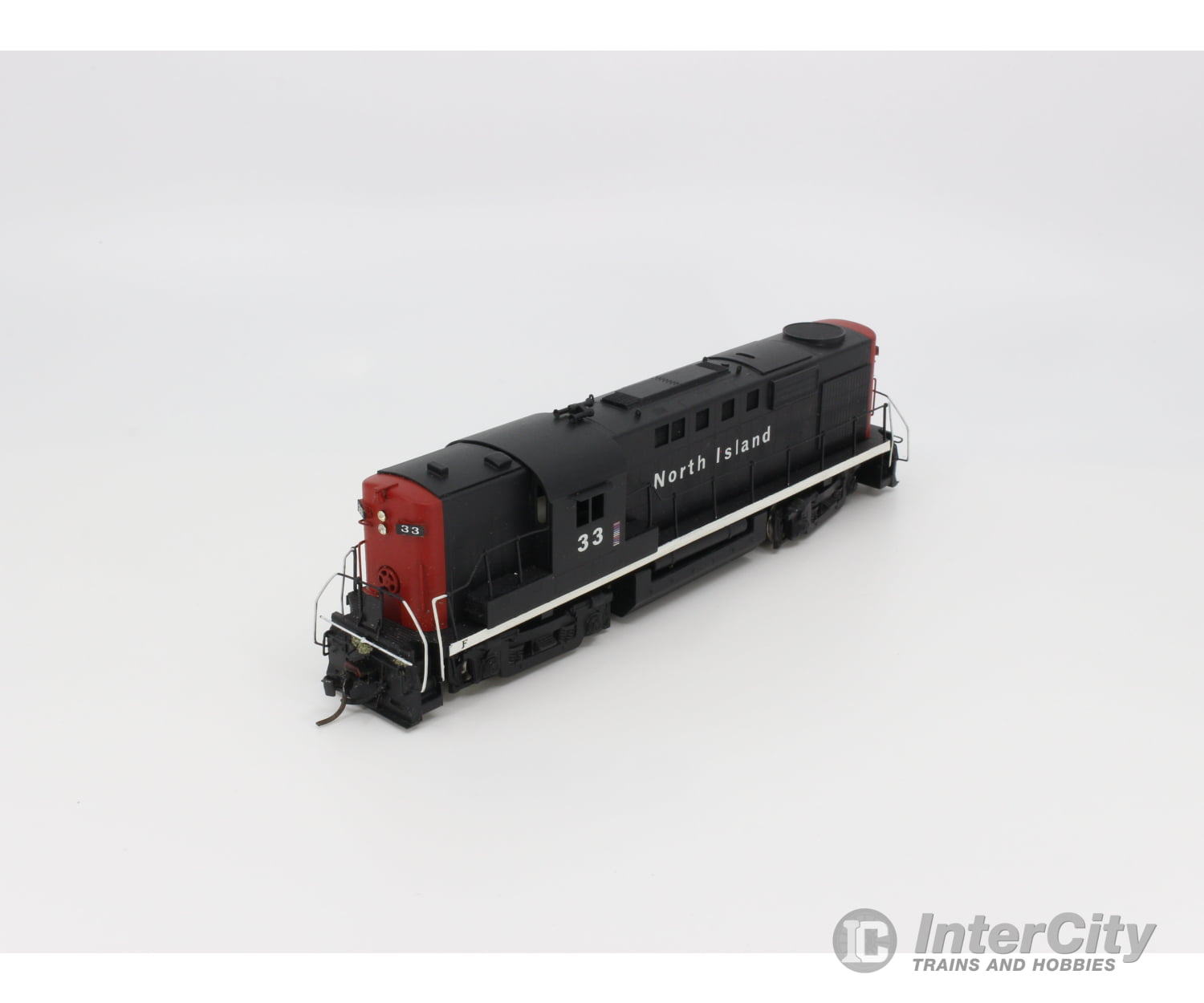 Alco Models D-127 Ho Rs-18 Locomotive (Painted As North Island) 33 Analog Dc Locomotives