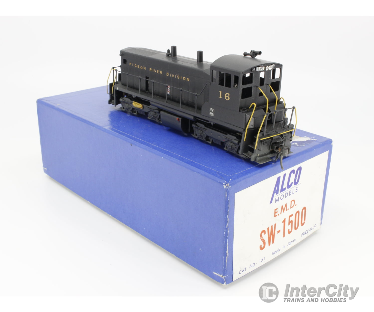 Alco Models D-151 Ho Emd Sw-1500 Locomotive (Painted As Pigeon River Division) 16 Analog Dc