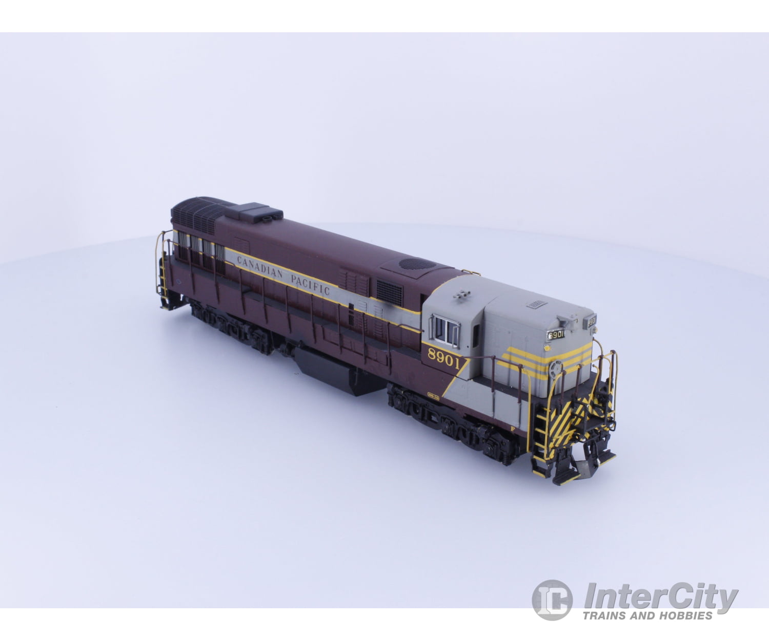 ALCO Models D-197C HO Brass Trainmaster H24-66 Factory Painted Canadian Pacific (CP) 8901 Analog DC Locomotives