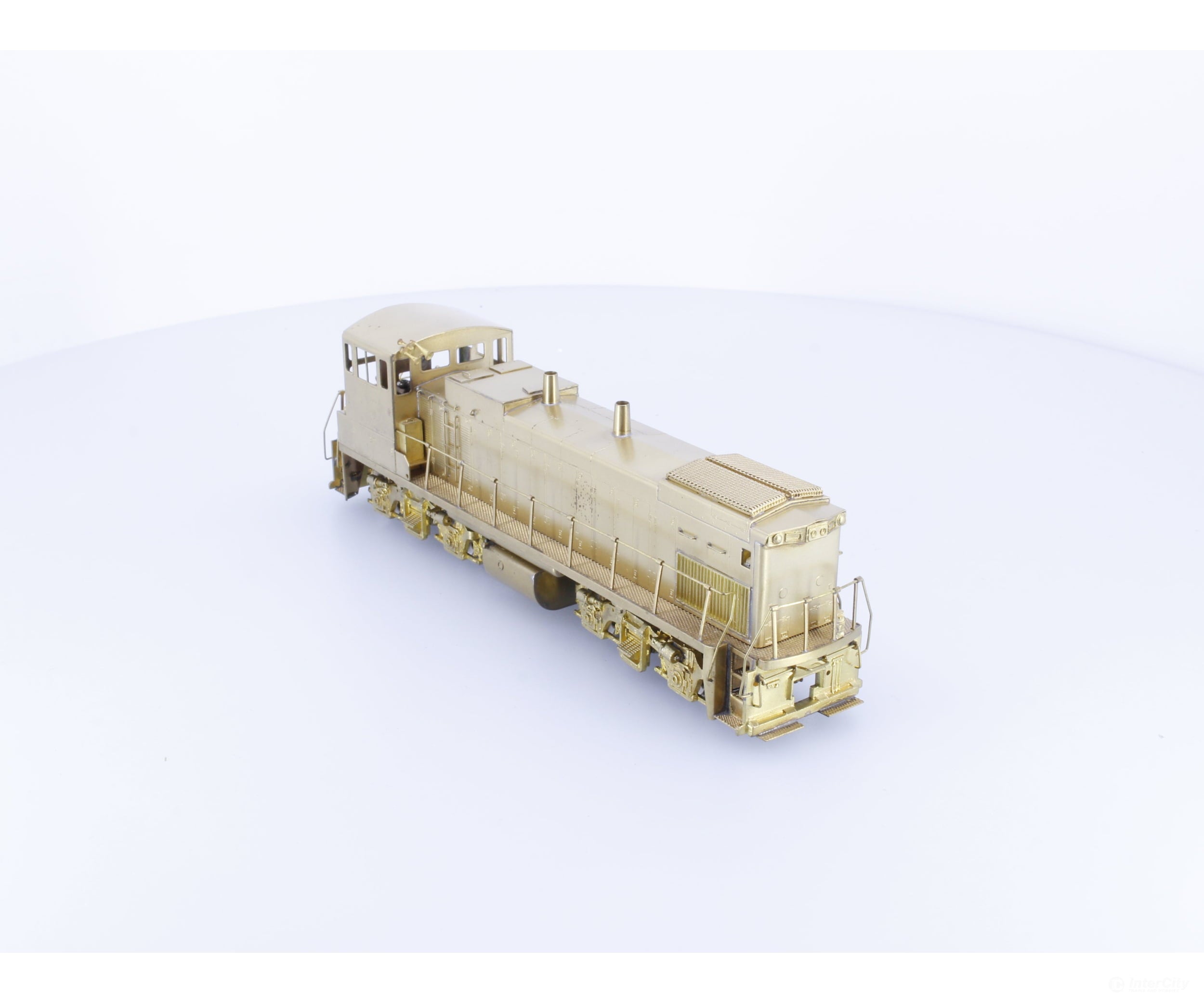 Alco Models HO Brass Undec MP-15AC E.M.D. (KH-038) - Locomotives