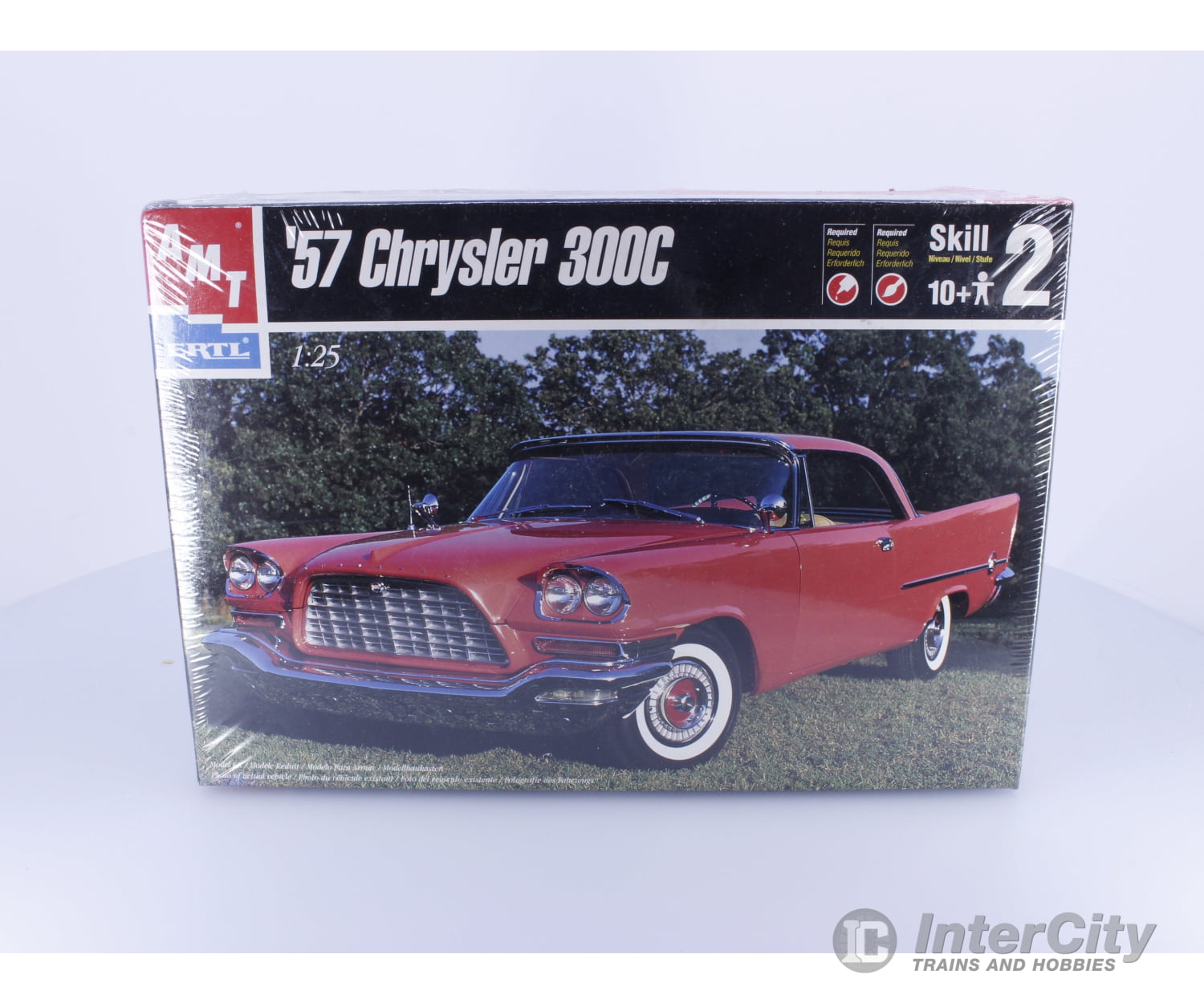 AMT 30046 G 1957 Chrysler 300C Plastic Model Kit 1/25 Plastic Car Model Kits