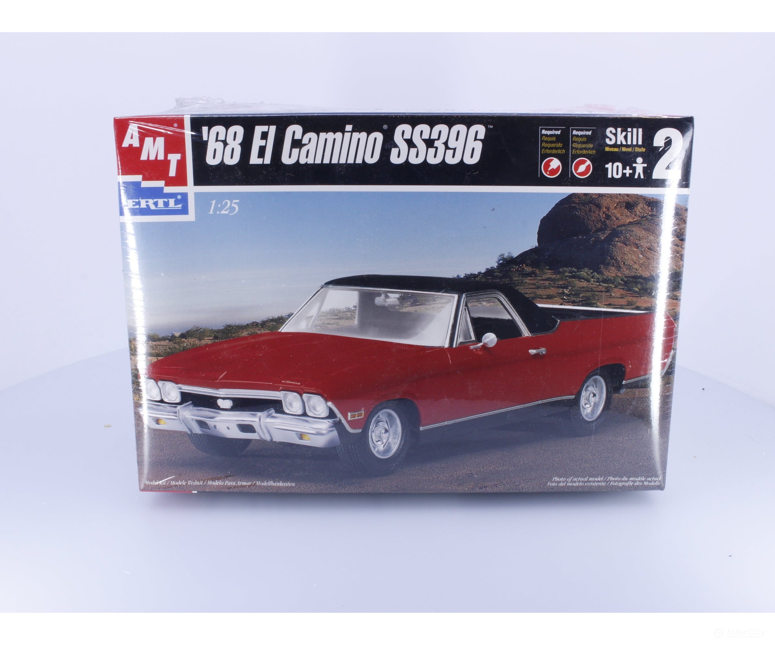 AMT 8017 G 1968 Chevrolet El Camino SS396 Plastic Model Kit 1/25 Plastic Car Model Kits