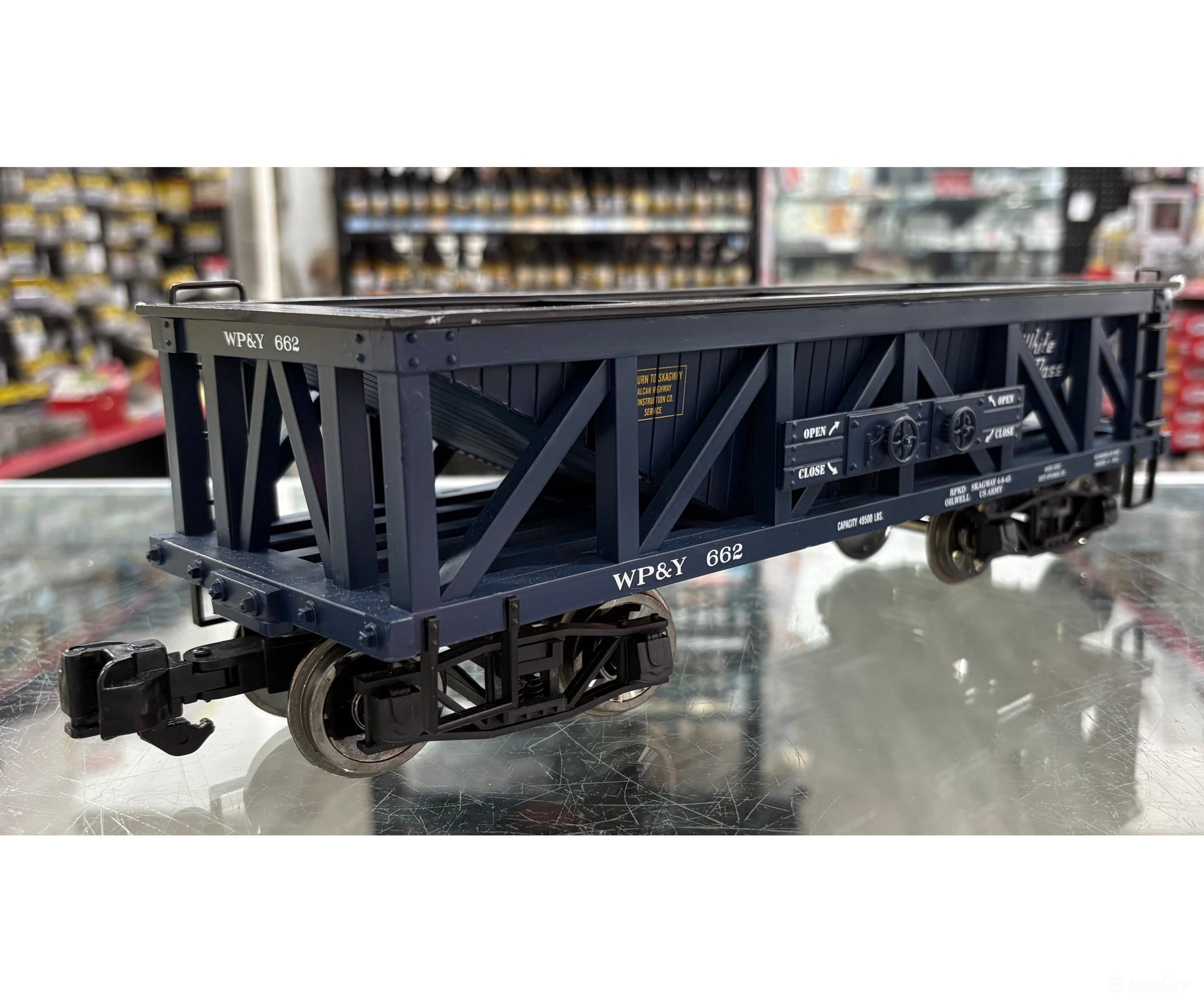 Aristo Craft ART-81407 1 Coal Hopper Freight Car White Pass & Yukon (WPY) 662 - Freight Cars