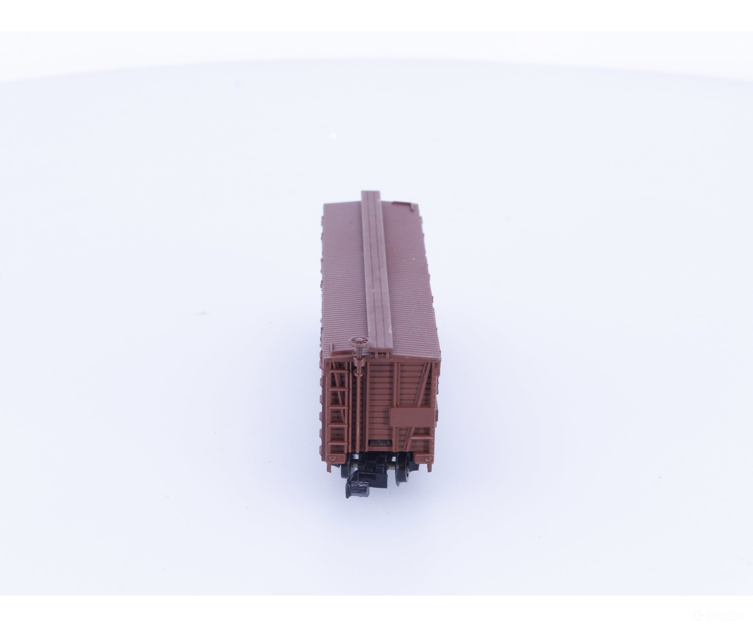 Arnold 0482-L N 40’ Stock Car #2 Undecorated Freight Cars