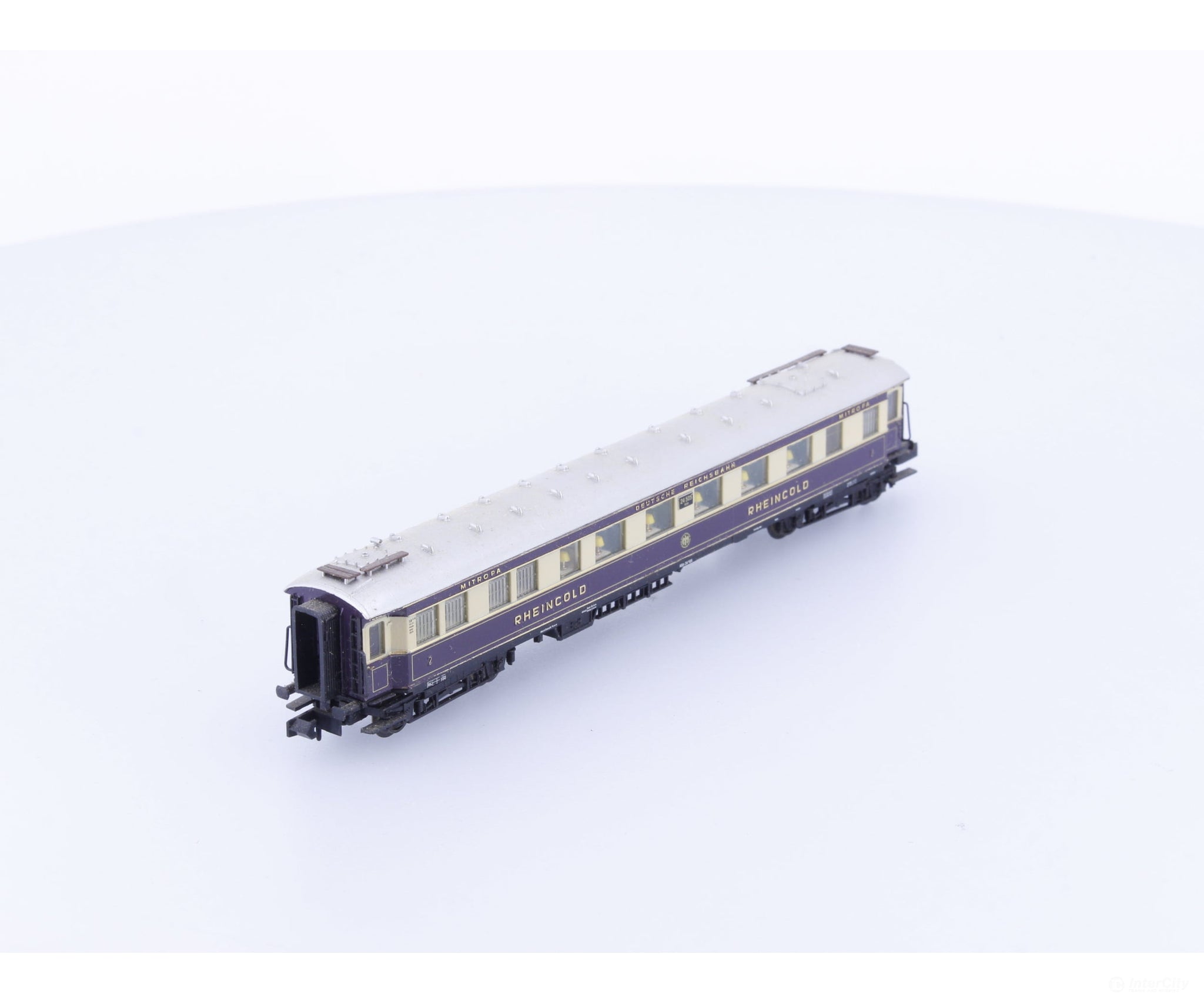 Arnold 24505 N DR 2nd Class Passenger Car Rheingold 24505 - European Passenger Cars