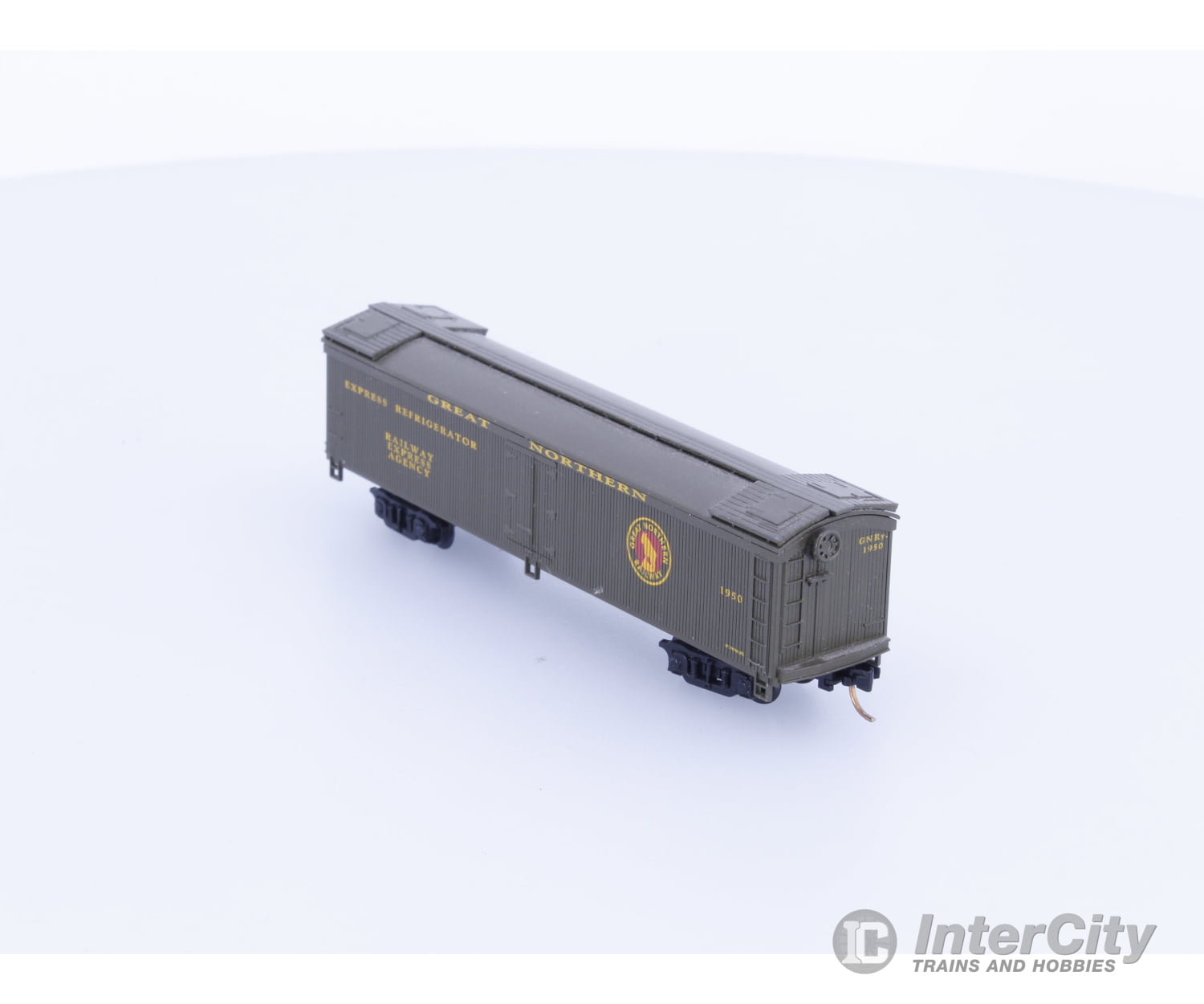 Arnold 5247 N Railway Express Reefer Great Northern (GN) 1950 Freight Cars