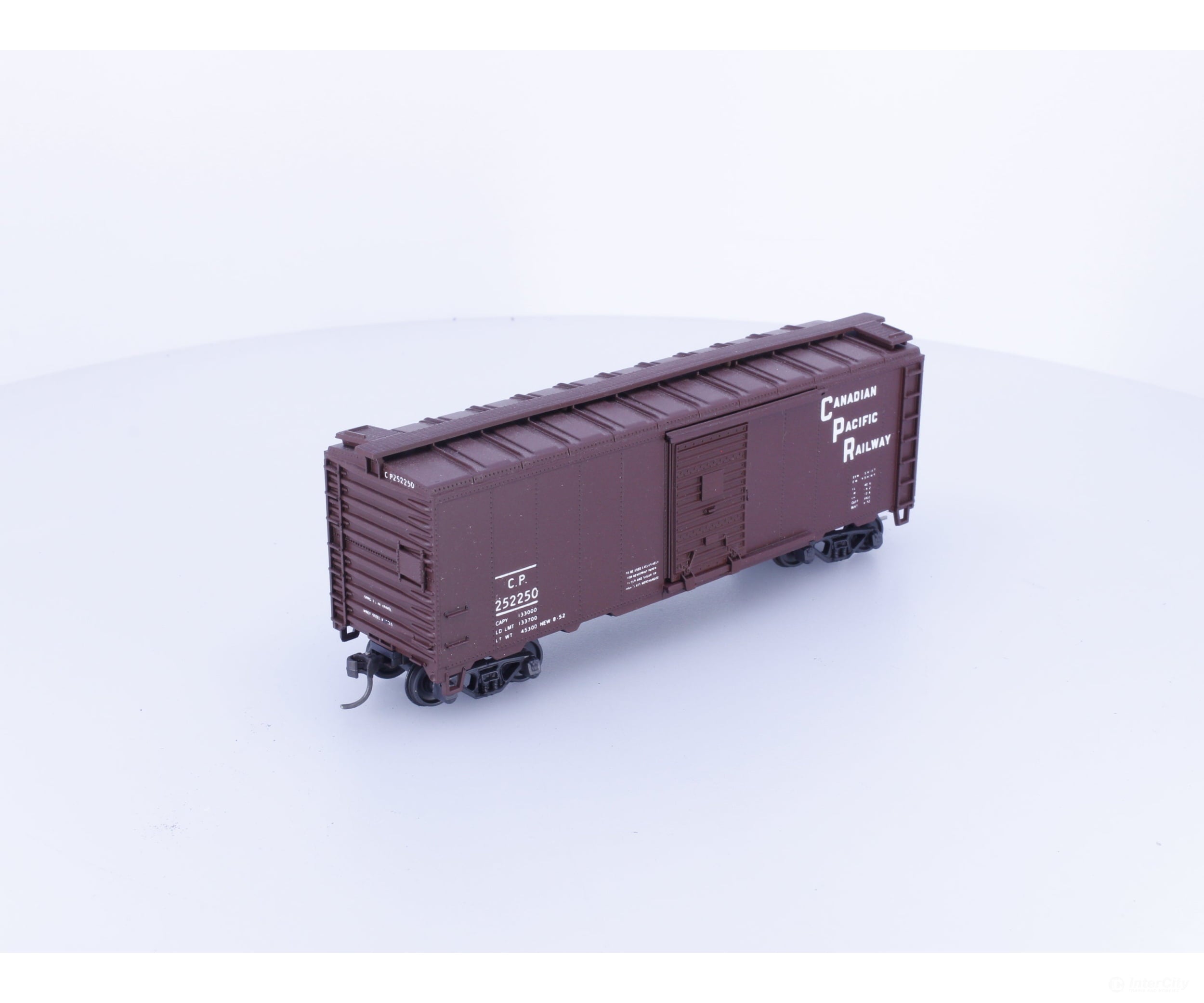 Athearn 101 HO 40’ Single Door Boxcar Canadian Pacific (CP) 252250 - Freight Cars